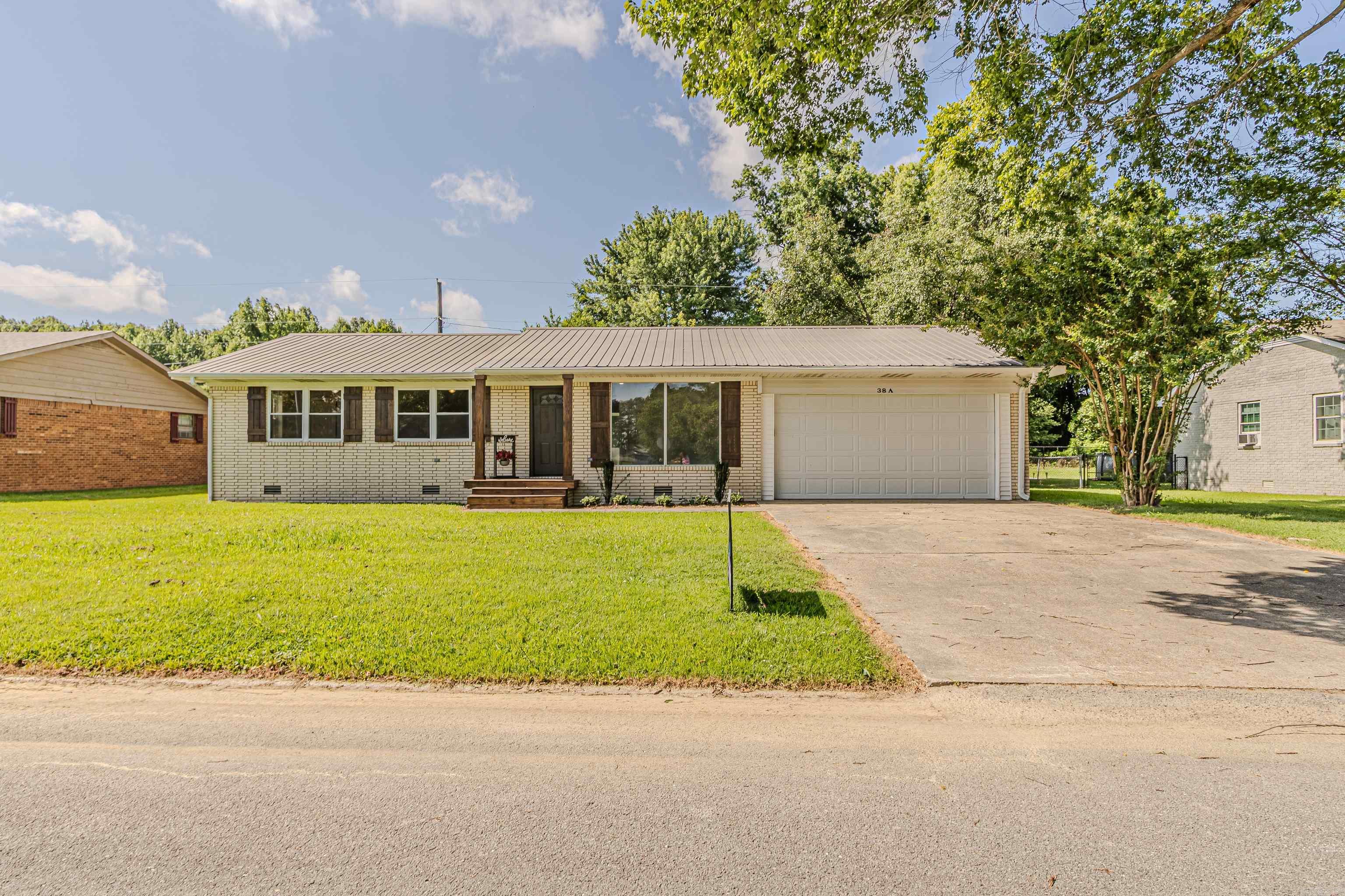 38A SUNDALE Circle Paragould, AR 72450