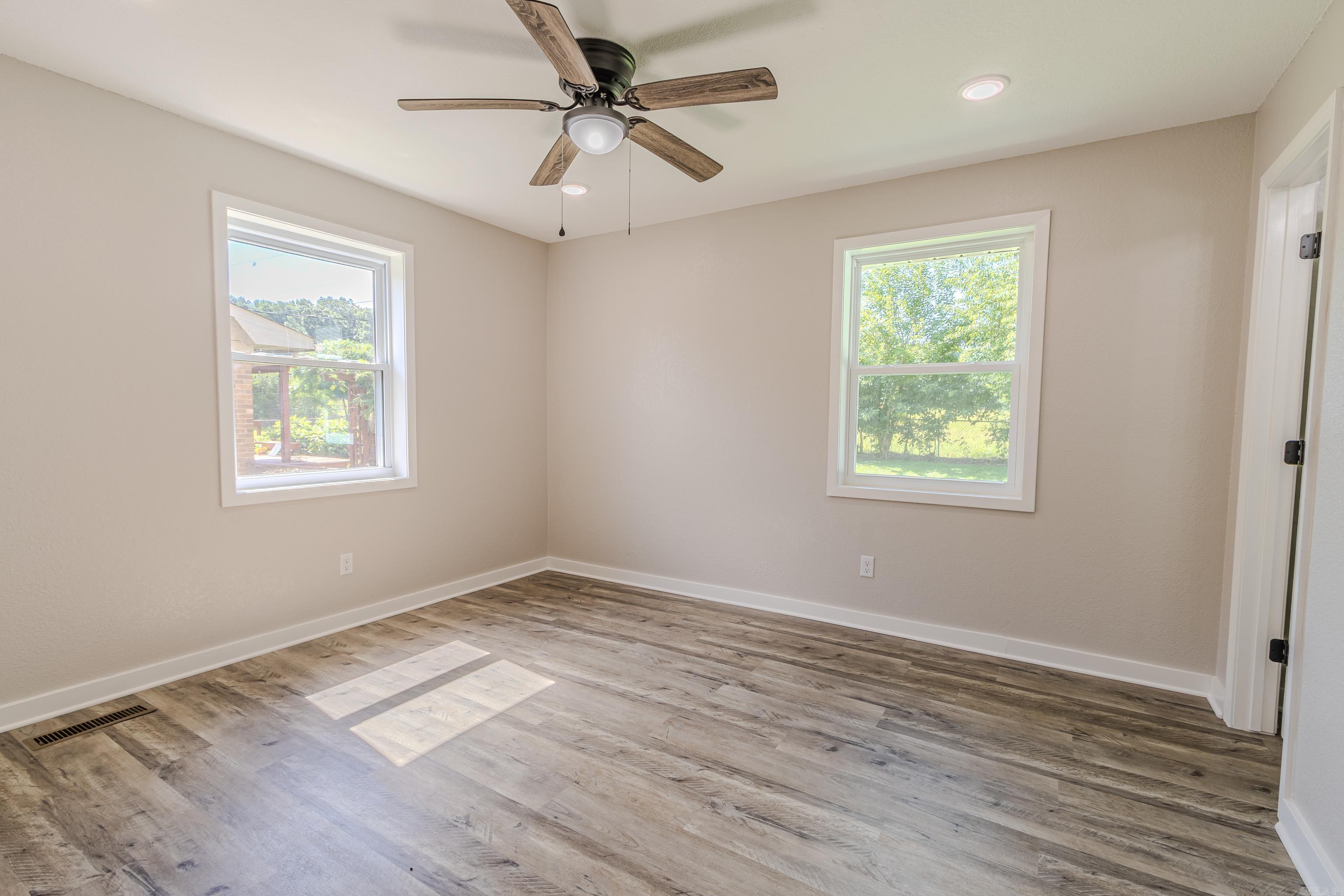 38A SUNDALE Circle Paragould, AR 72450