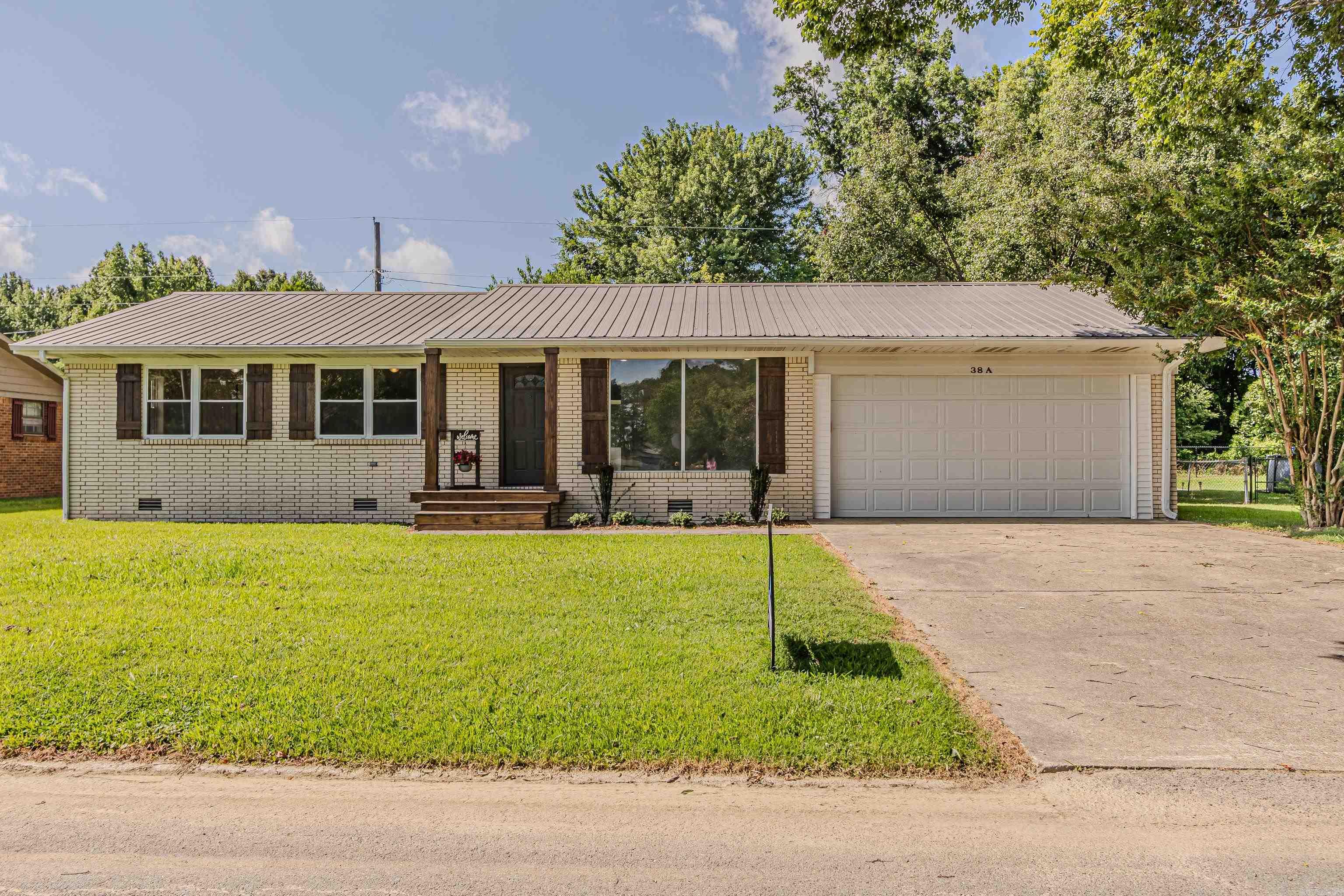 38A SUNDALE Circle Paragould, AR 72450