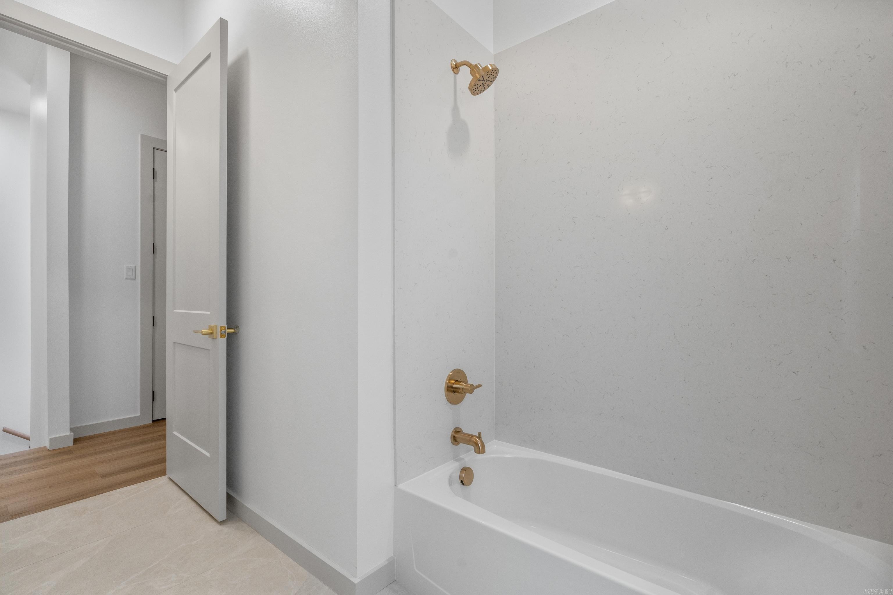 137 Lake Pointe  Hot Springs, AR