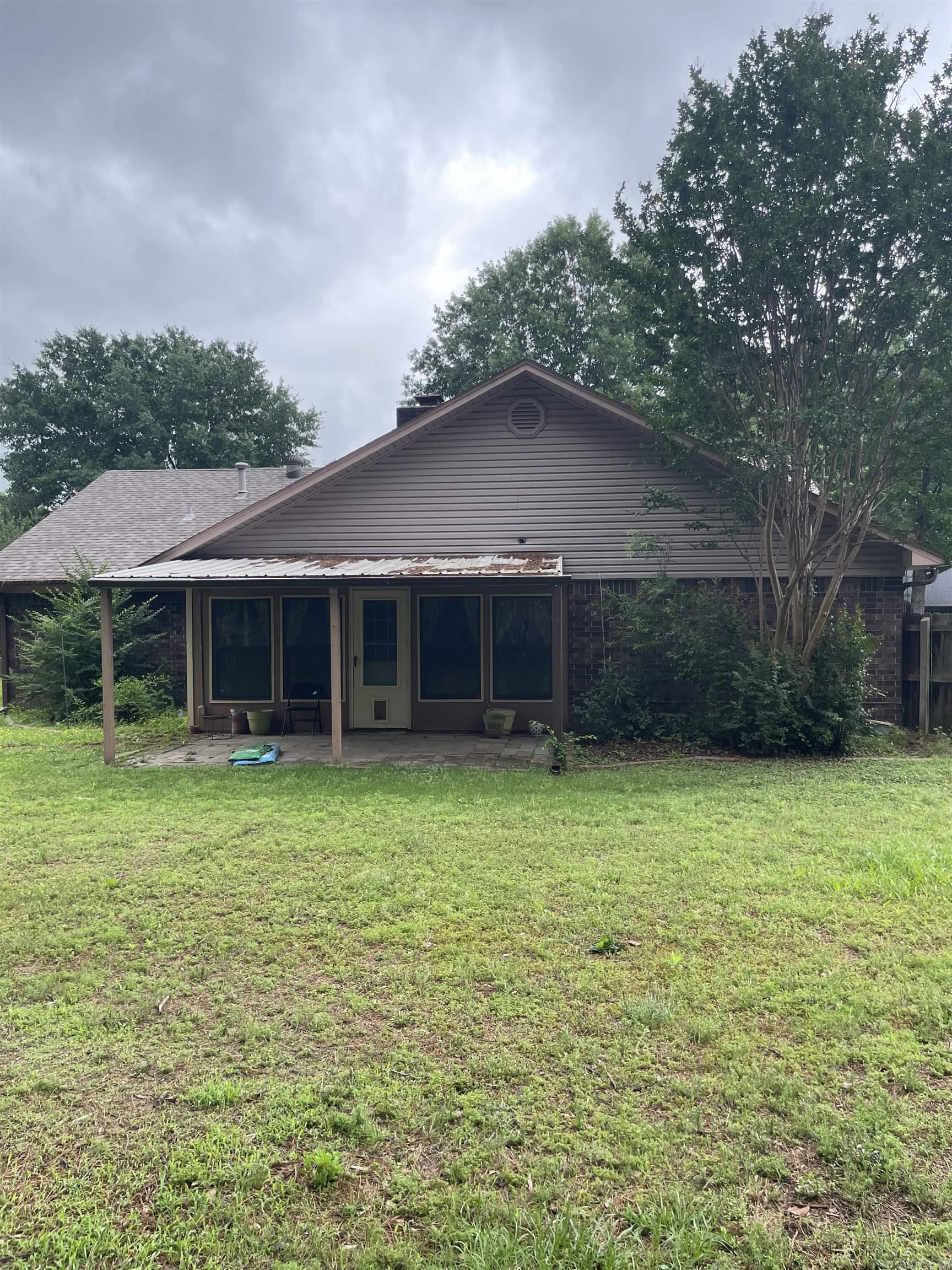 13 Bernard  Conway, AR