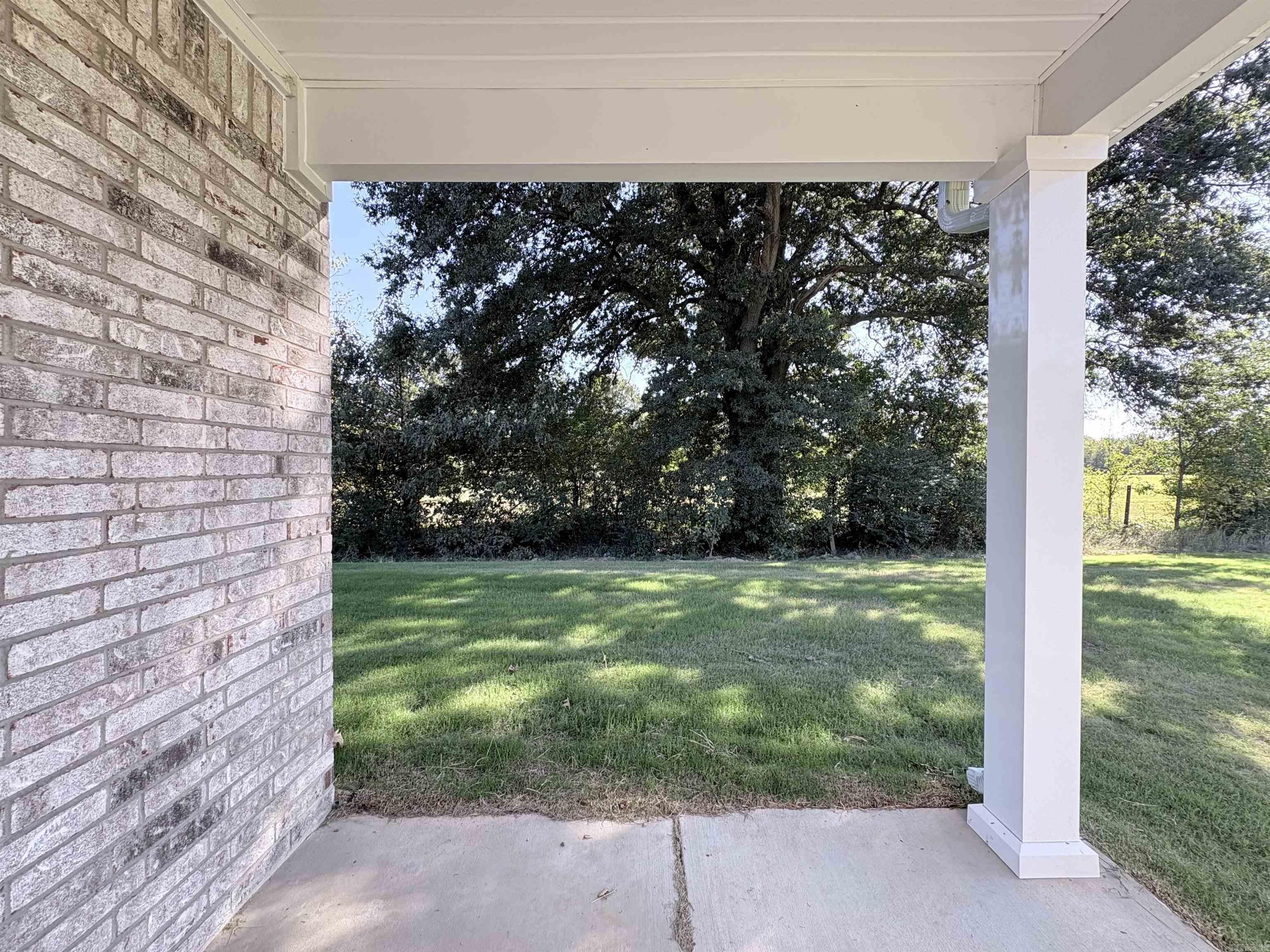 67 Clearwater Drive Brookland, AR 72417