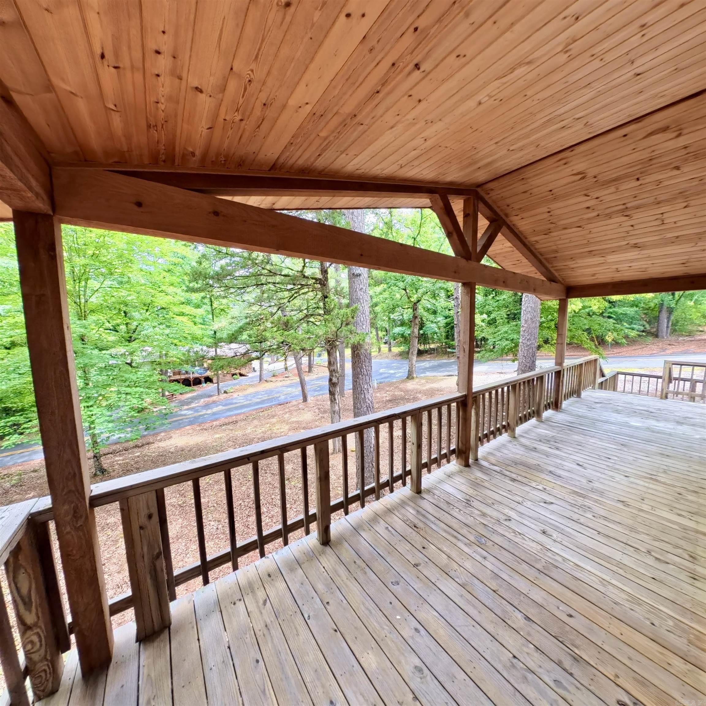 636 W Cliff Drive Fairfield Bay, AR 72088