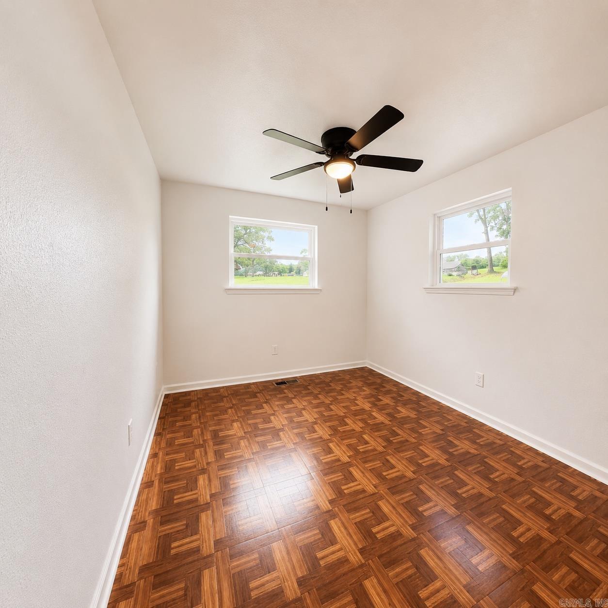 636 W Cliff Drive Fairfield Bay, AR 72088