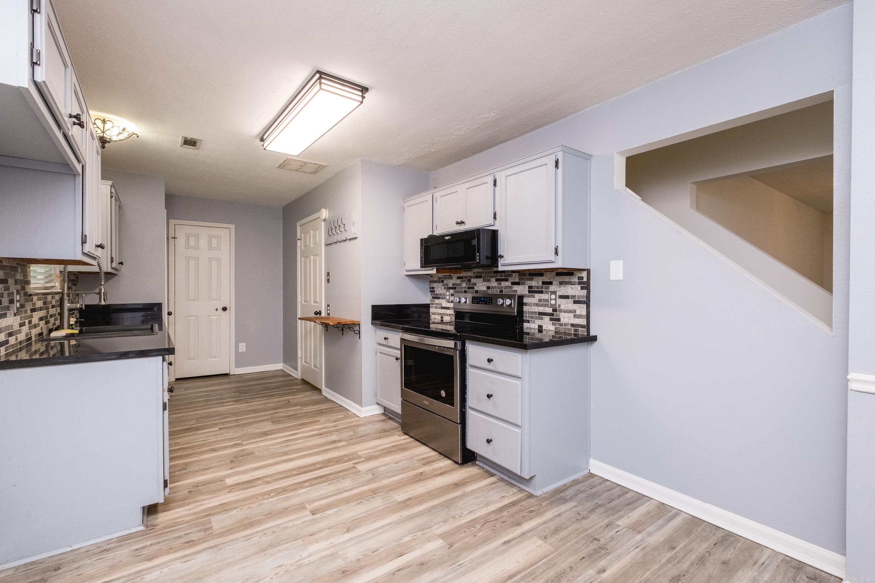 6 Hickory Ridge  Benton, AR