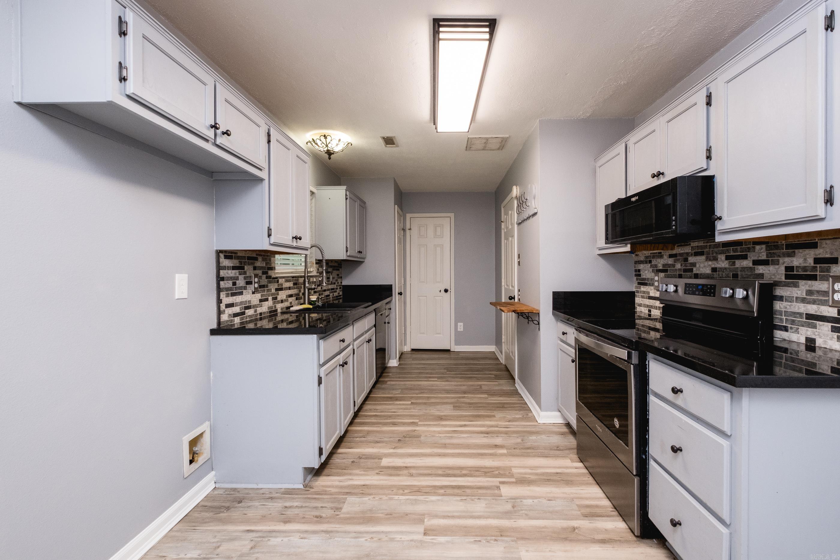 6 Hickory Ridge  Benton, AR