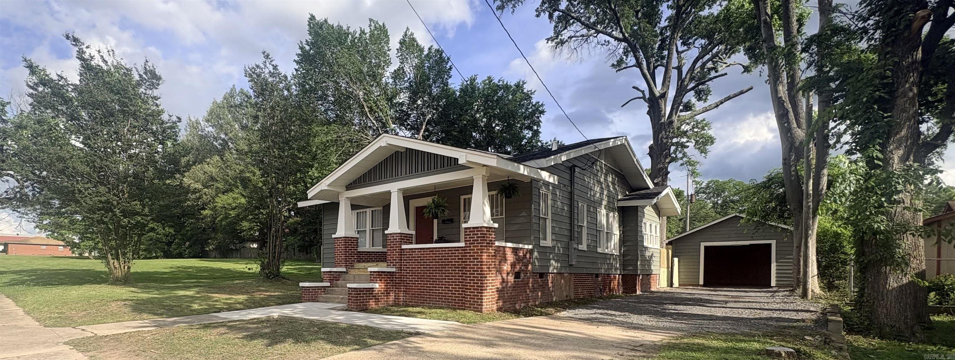 523 W Main  El Dorado, AR