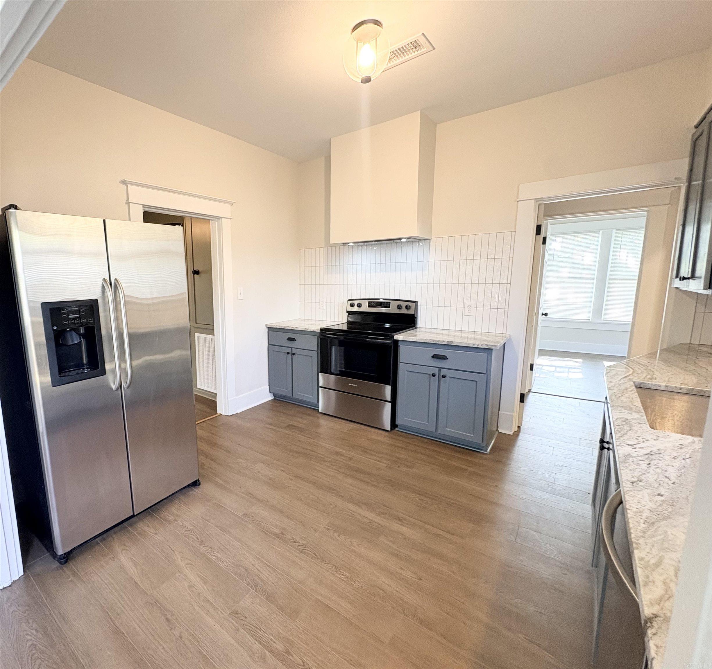 523 W Main  El Dorado, AR