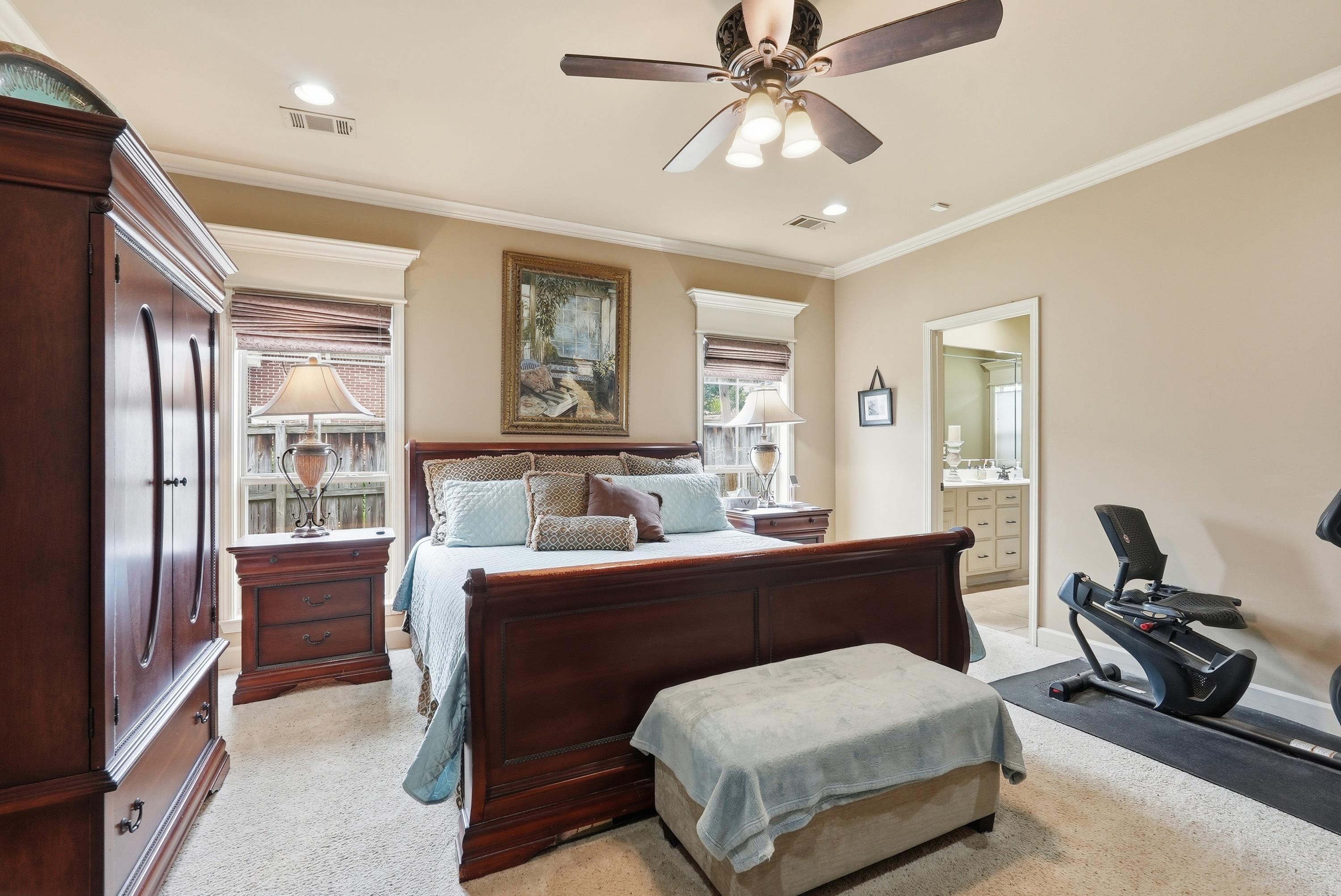 9316 Wooded Acres Cir  Sherwood, AR