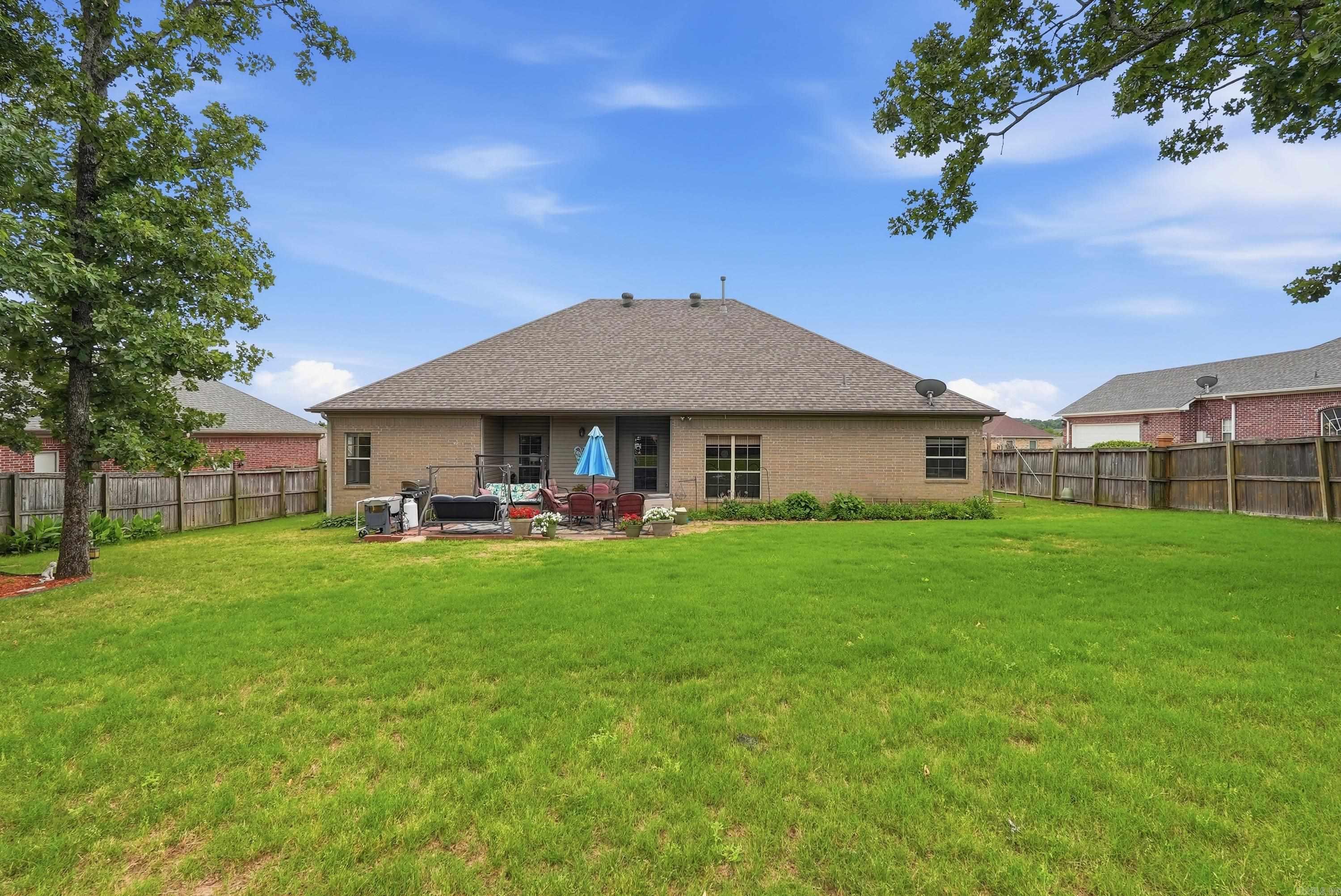 9316 Wooded Acres Cir  Sherwood, AR