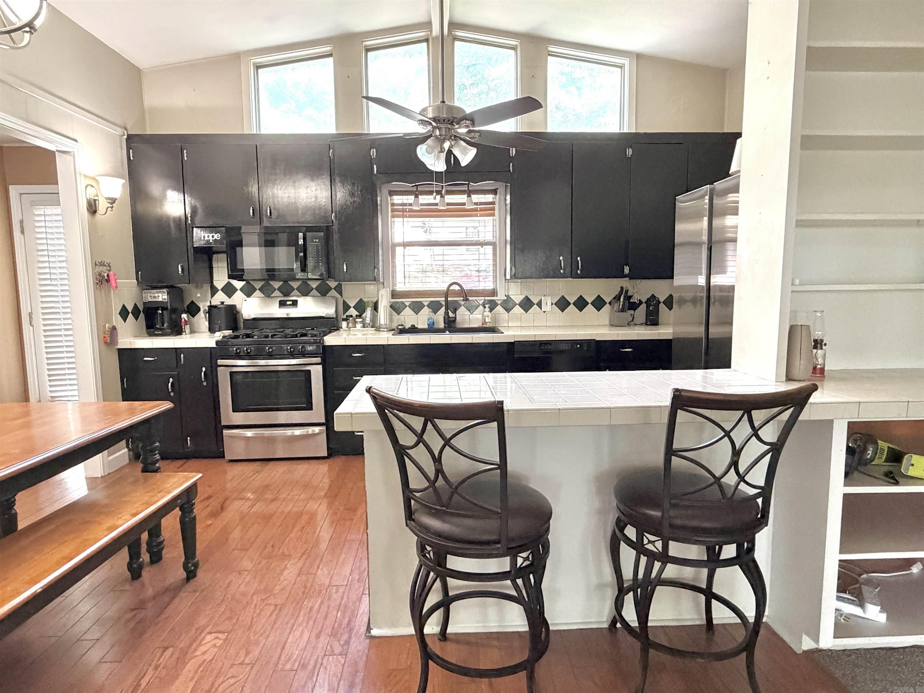 419 Belmont Acres Circle  Tumbling Shoals, AR