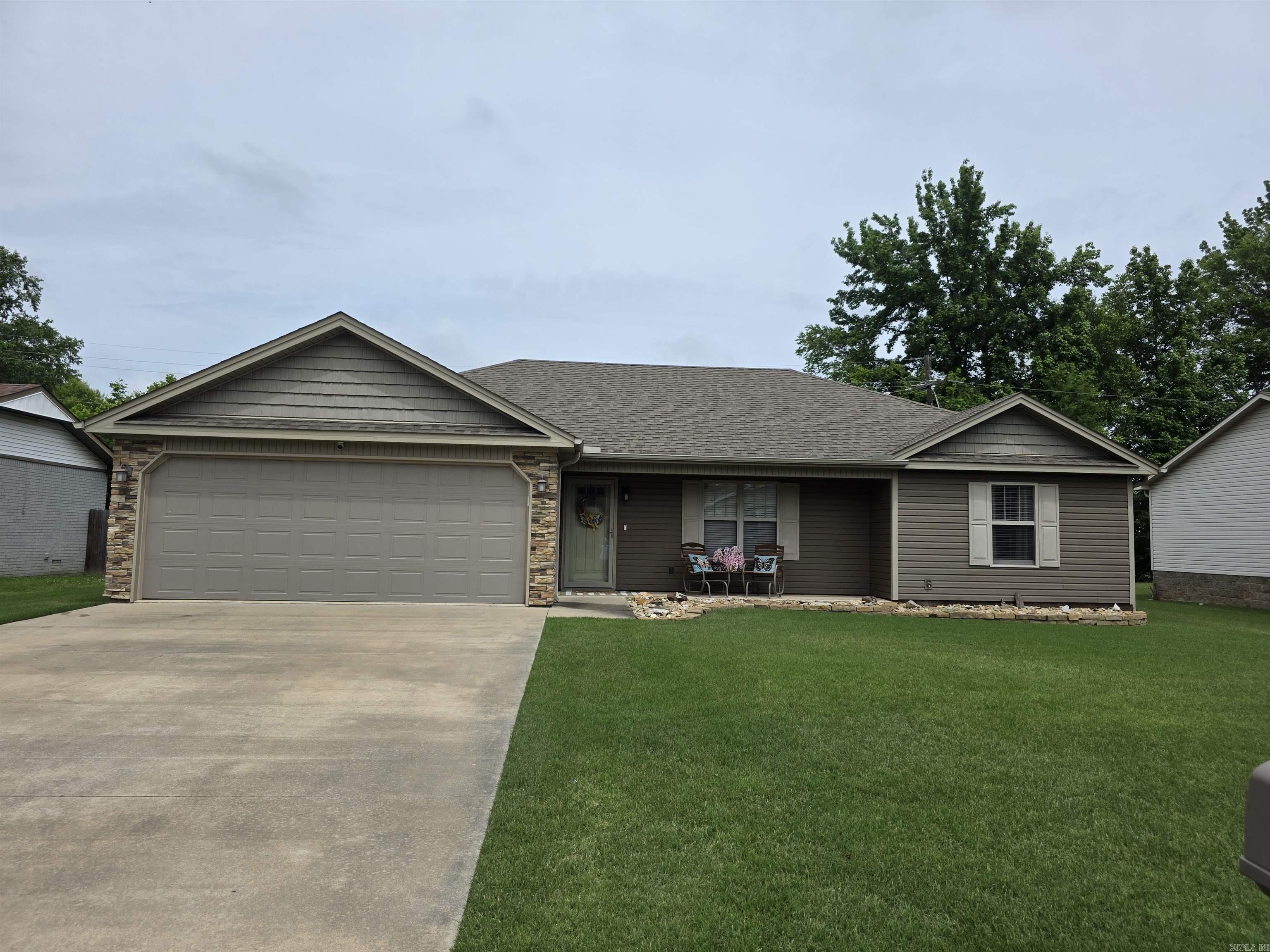 82 Sundale  Paragould, AR