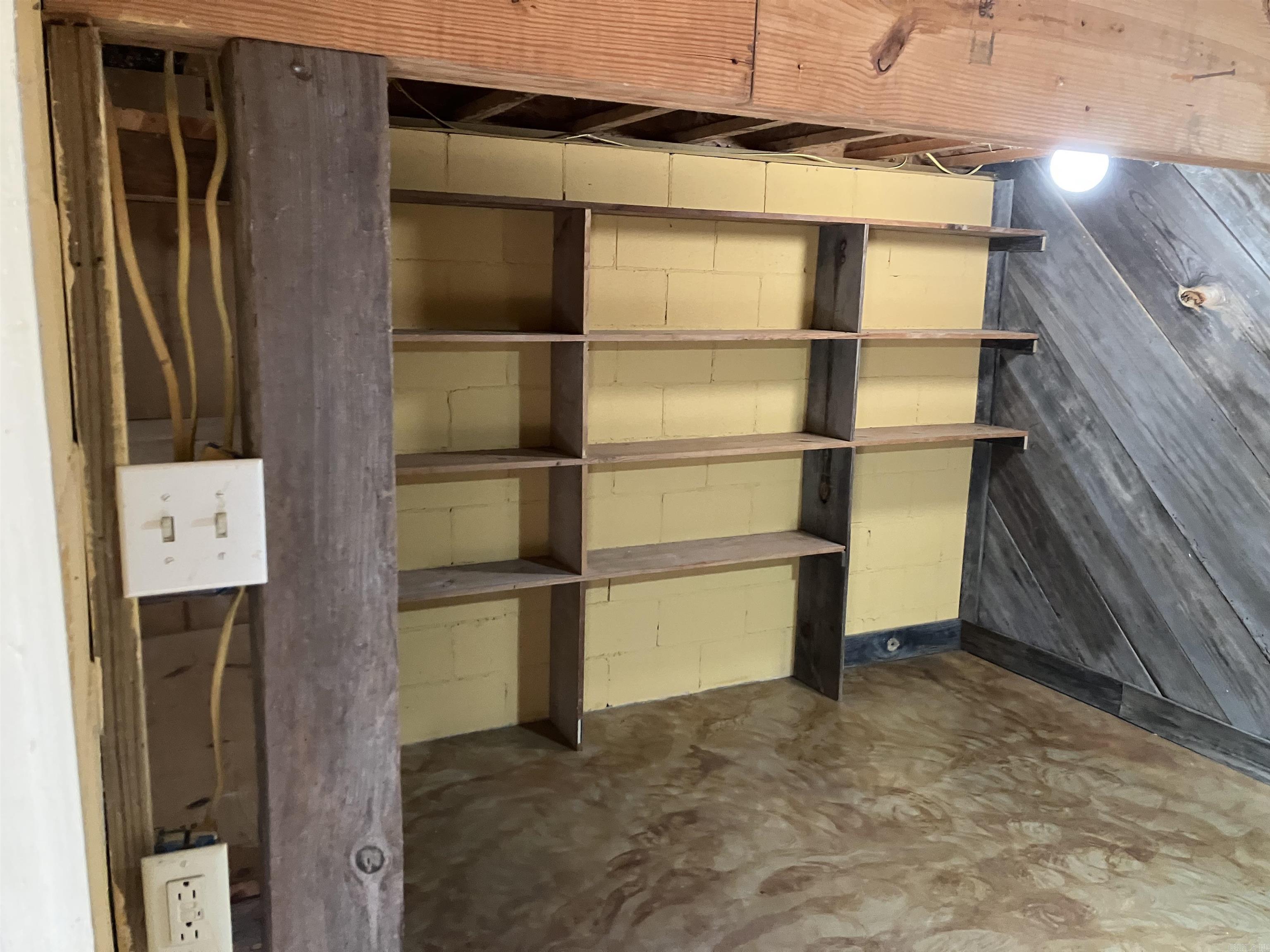 142 Anatole  Hot Springs, AR