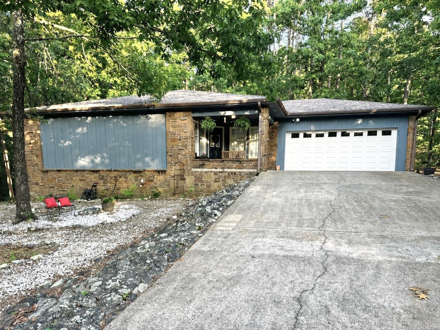 25 Alba Place  Hot Springs Village, AR
