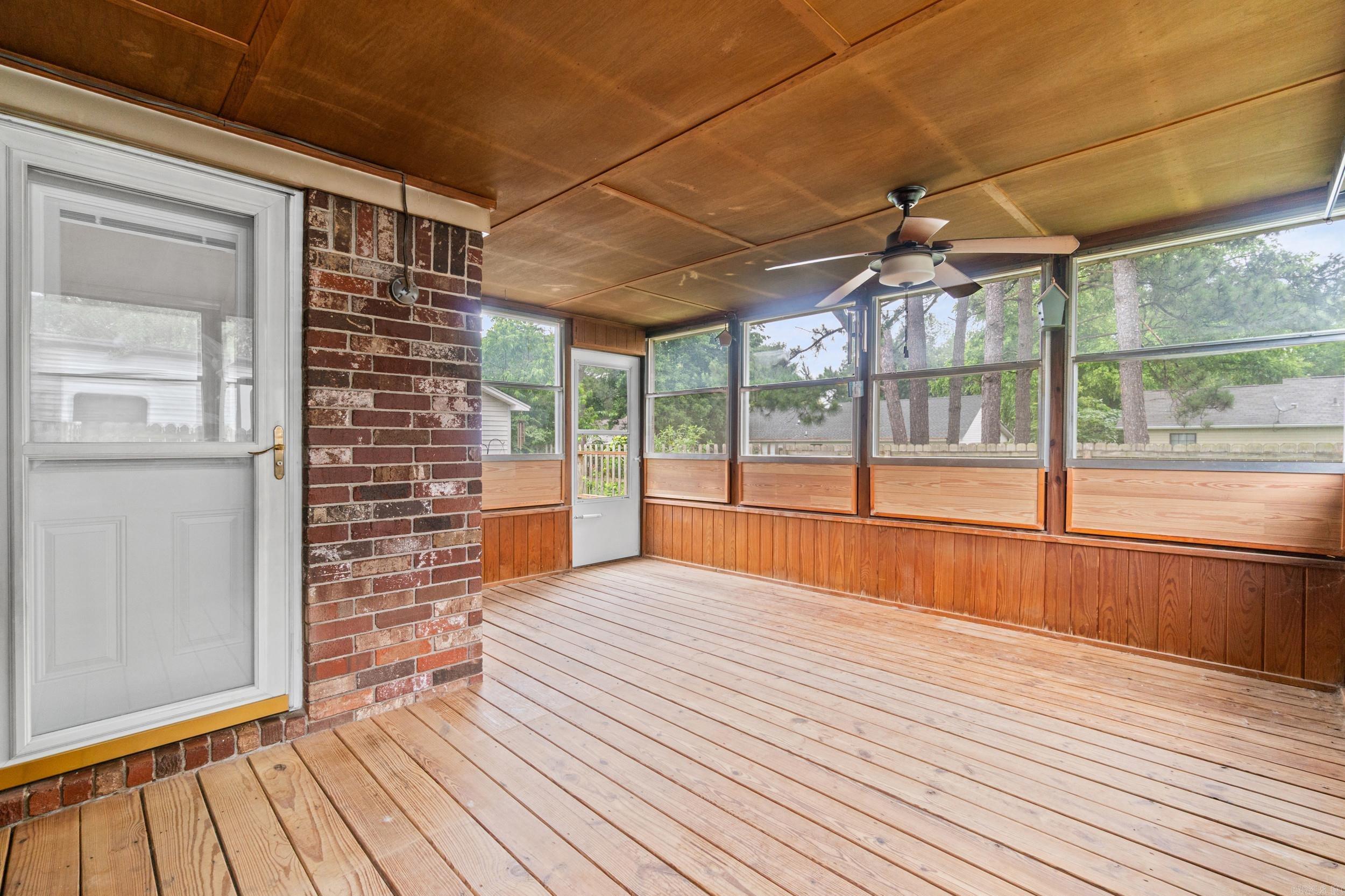 300 Jennifer Ln.  Searcy, AR
