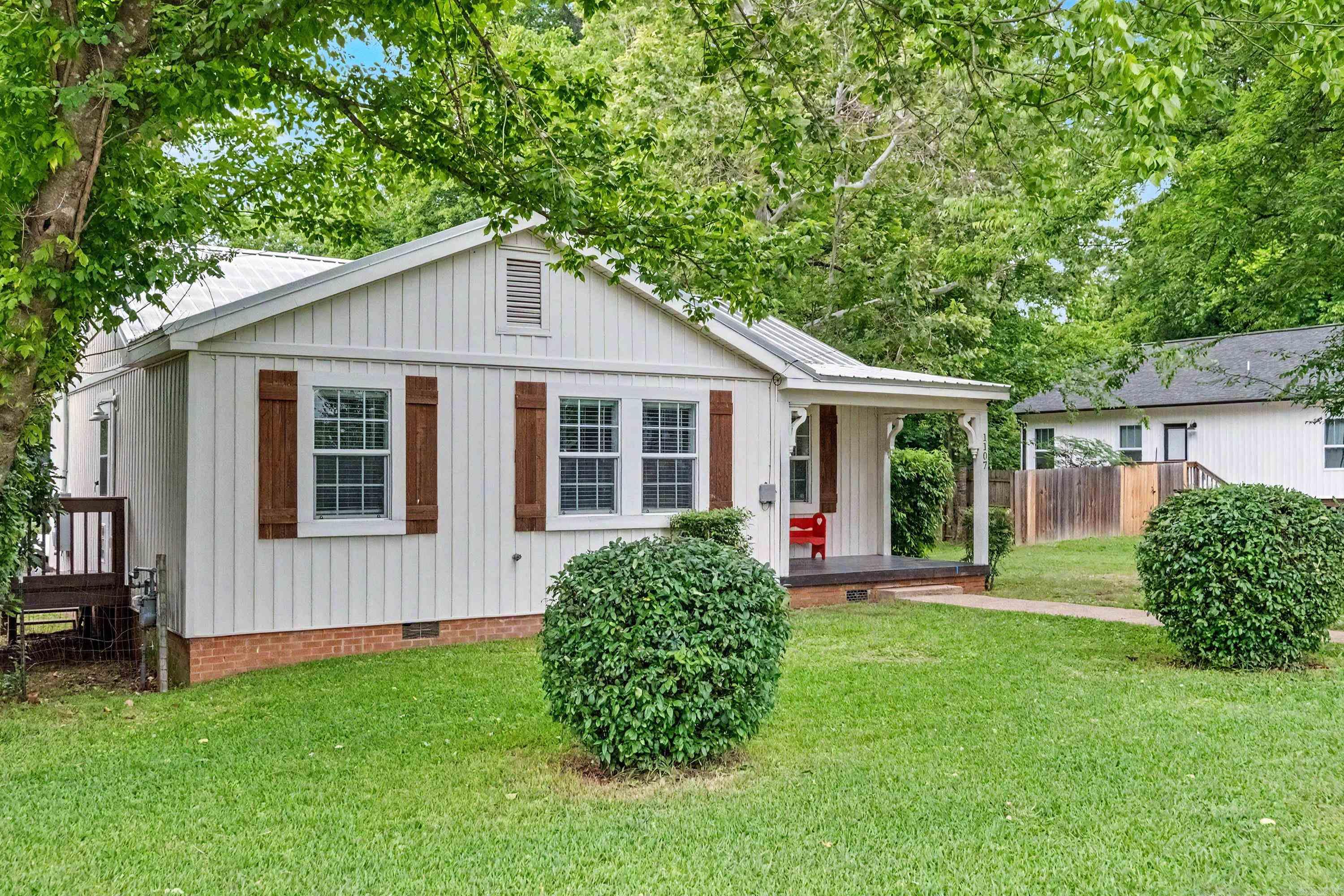 1107 Jackman St.  Benton, AR