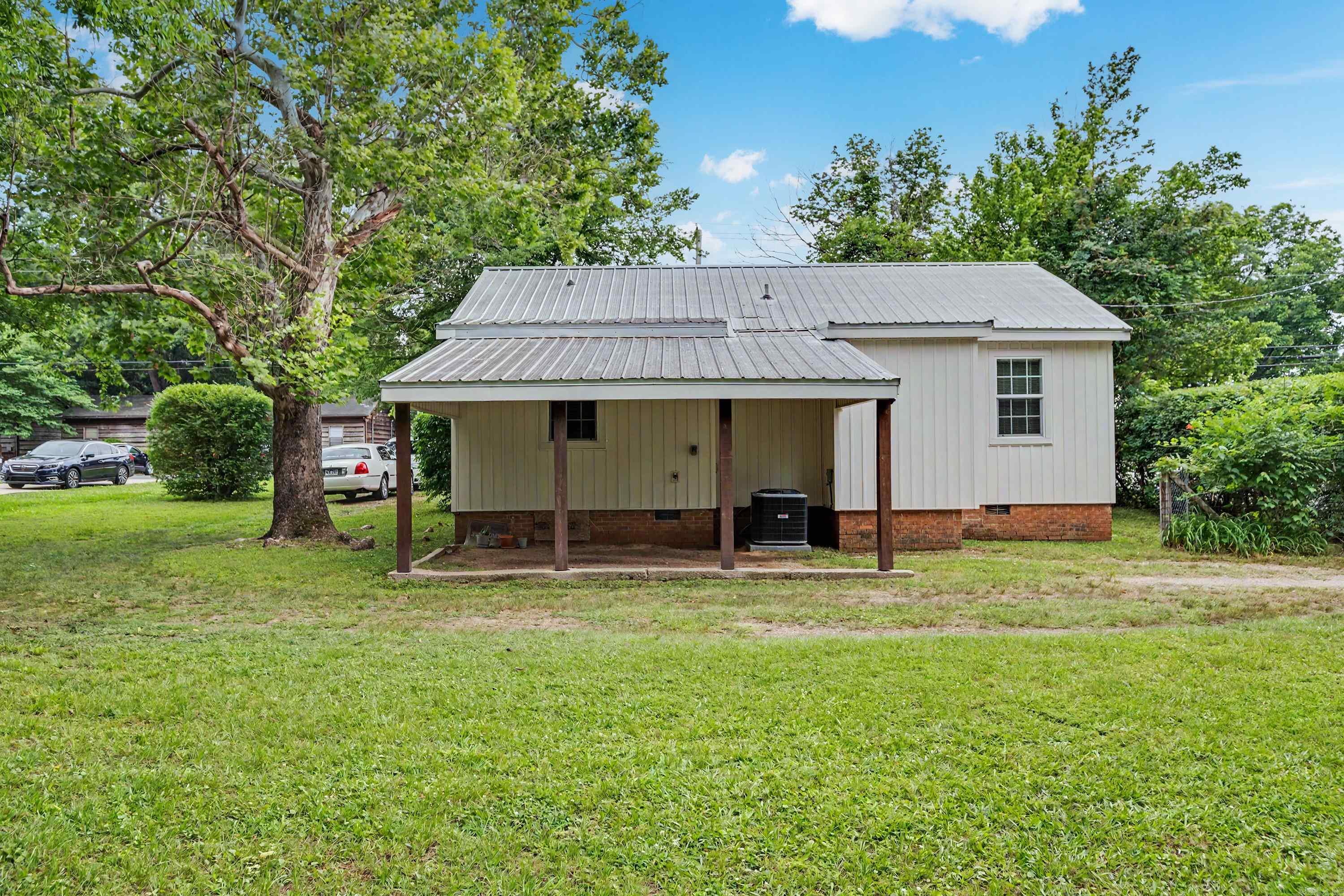 1107 Jackman St.  Benton, AR