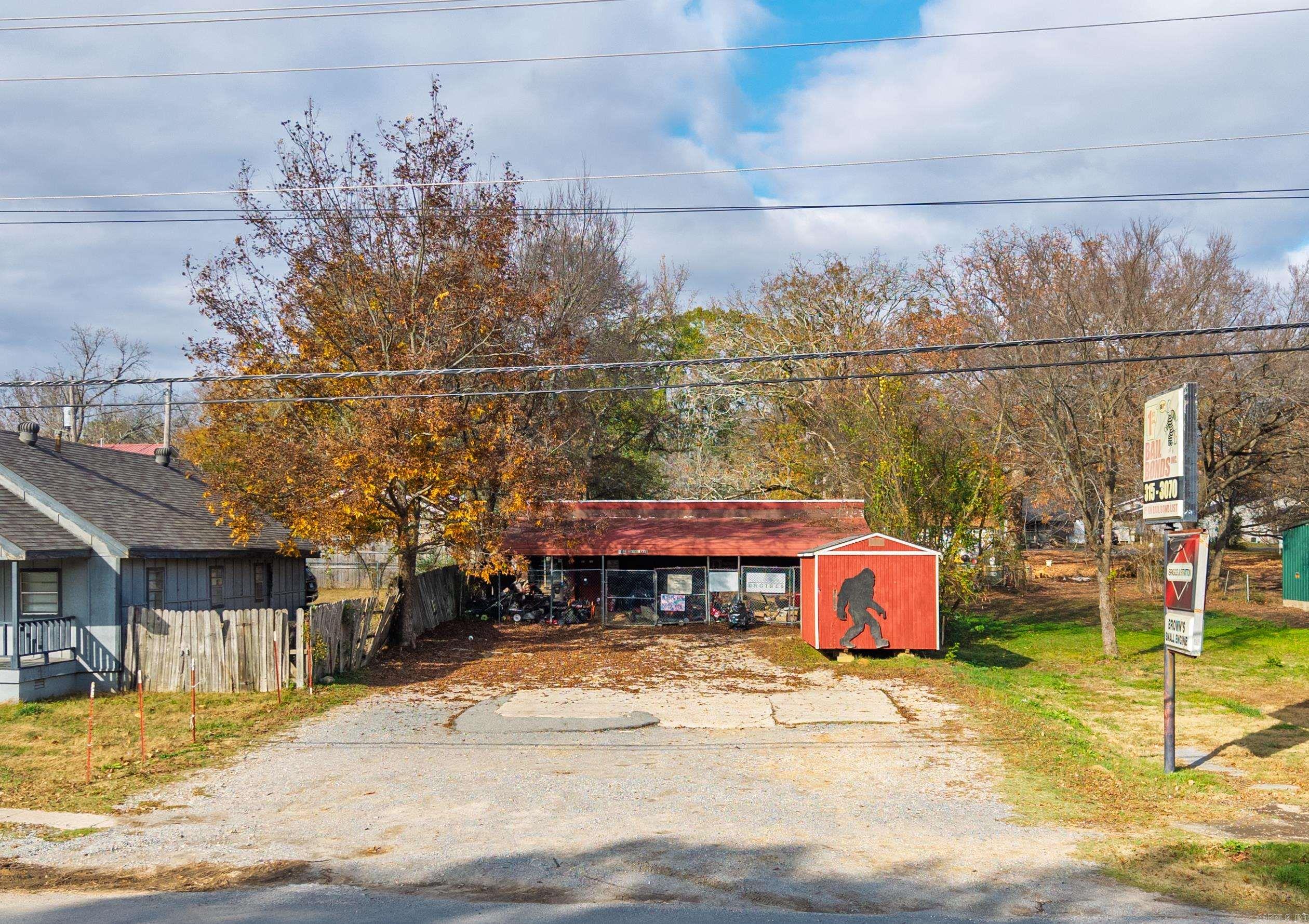 704 Edison 705 Columbia Ave Benton, AR