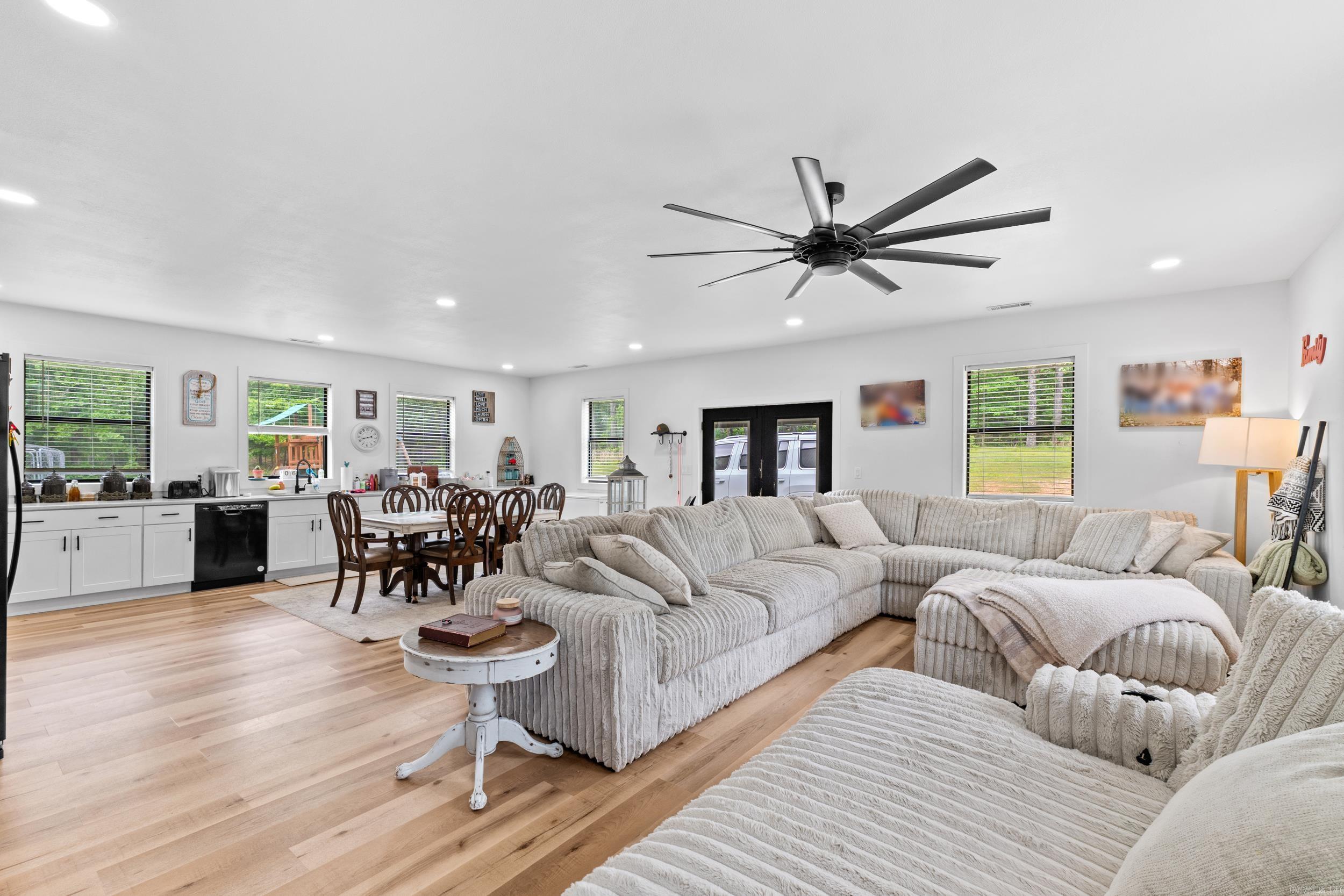 242 Tuscon Lane  Viola, AR