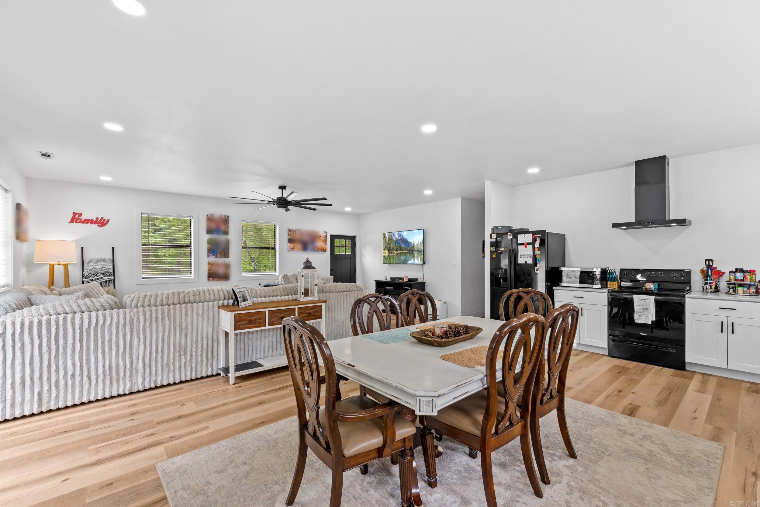 242 Tuscon Lane  Viola, AR