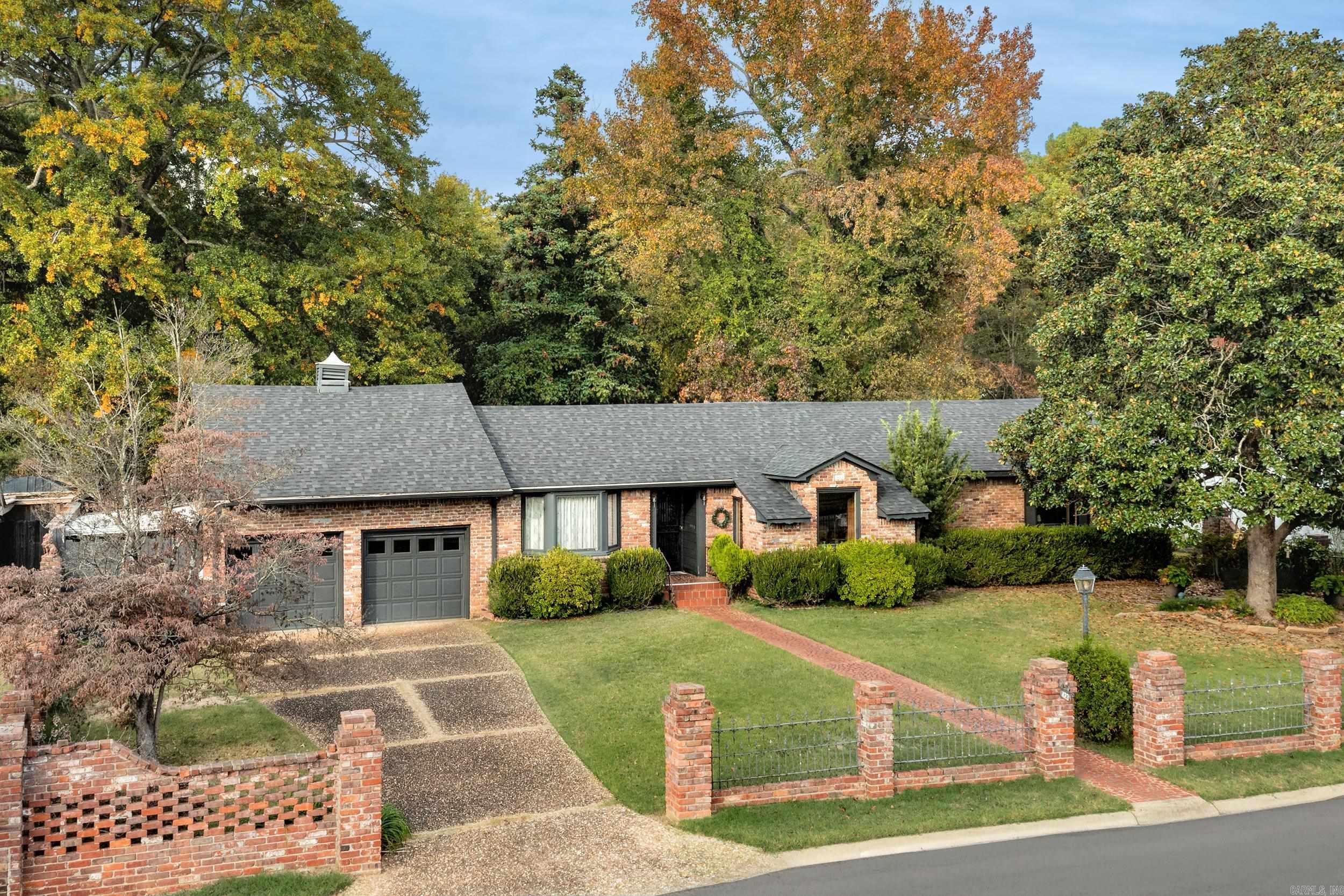 423 W Narroway  Benton, AR