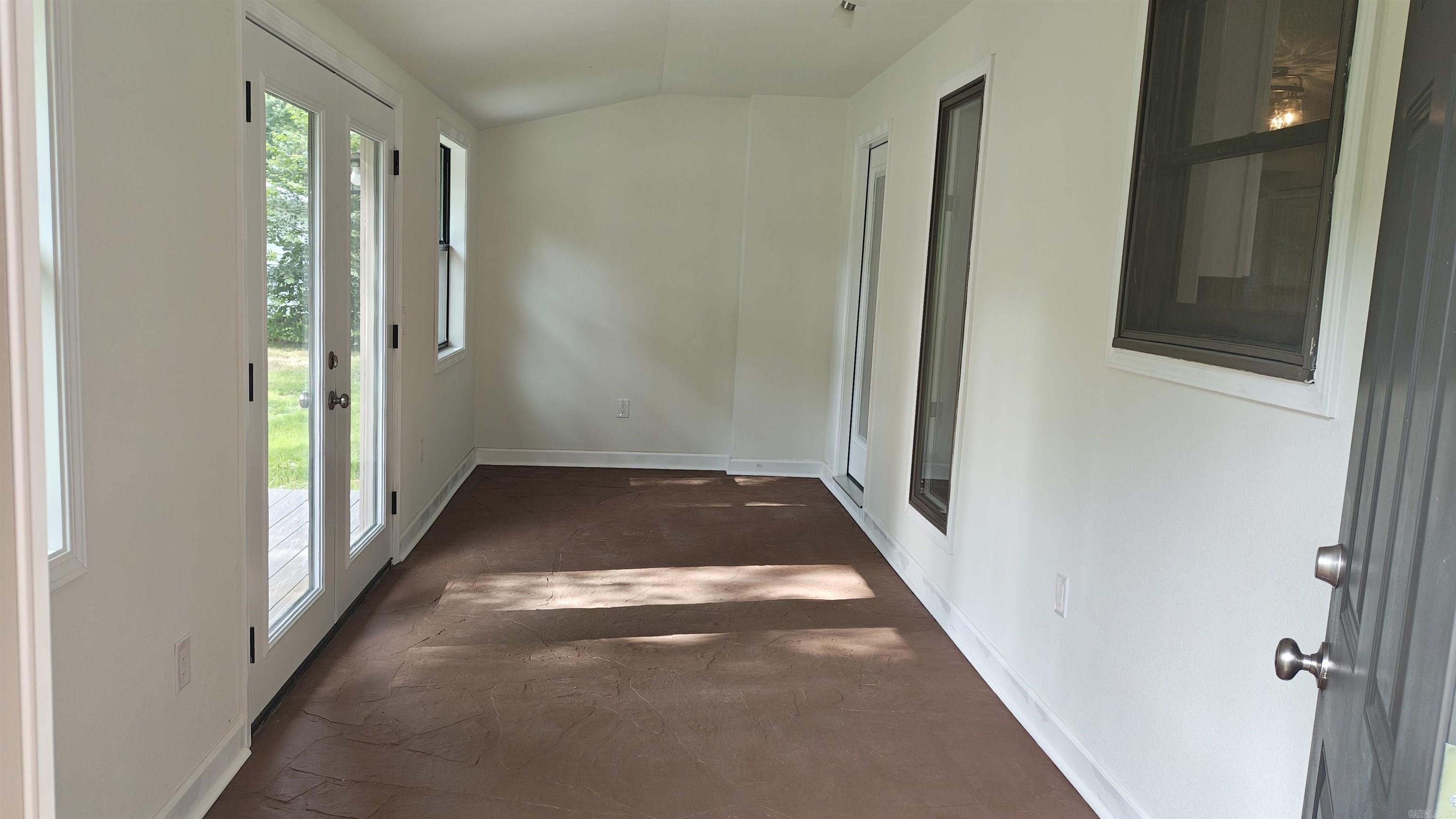404 Maple Drive Mountain View, AR 72560-0000