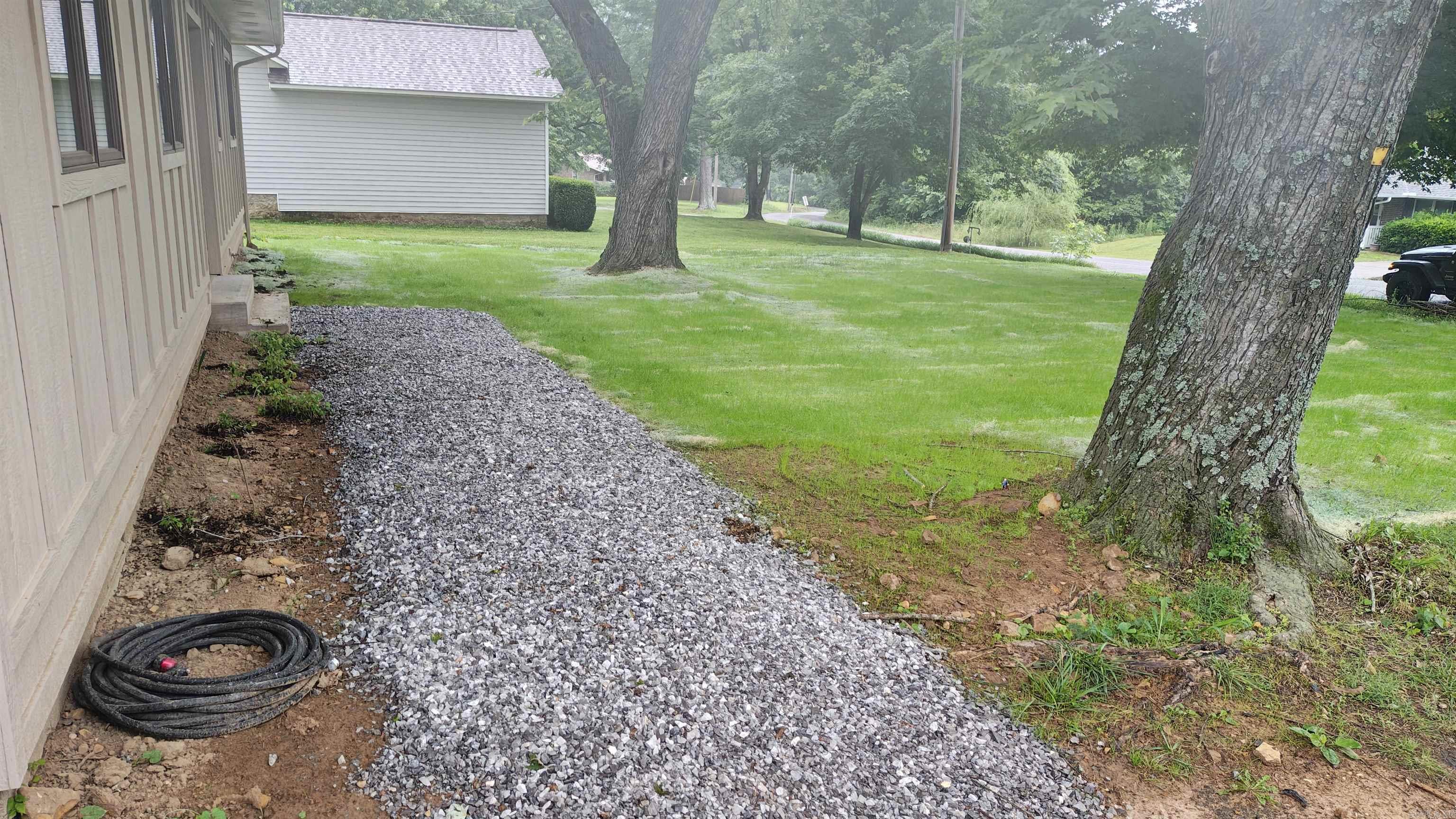 404 Maple  Mountain View, AR