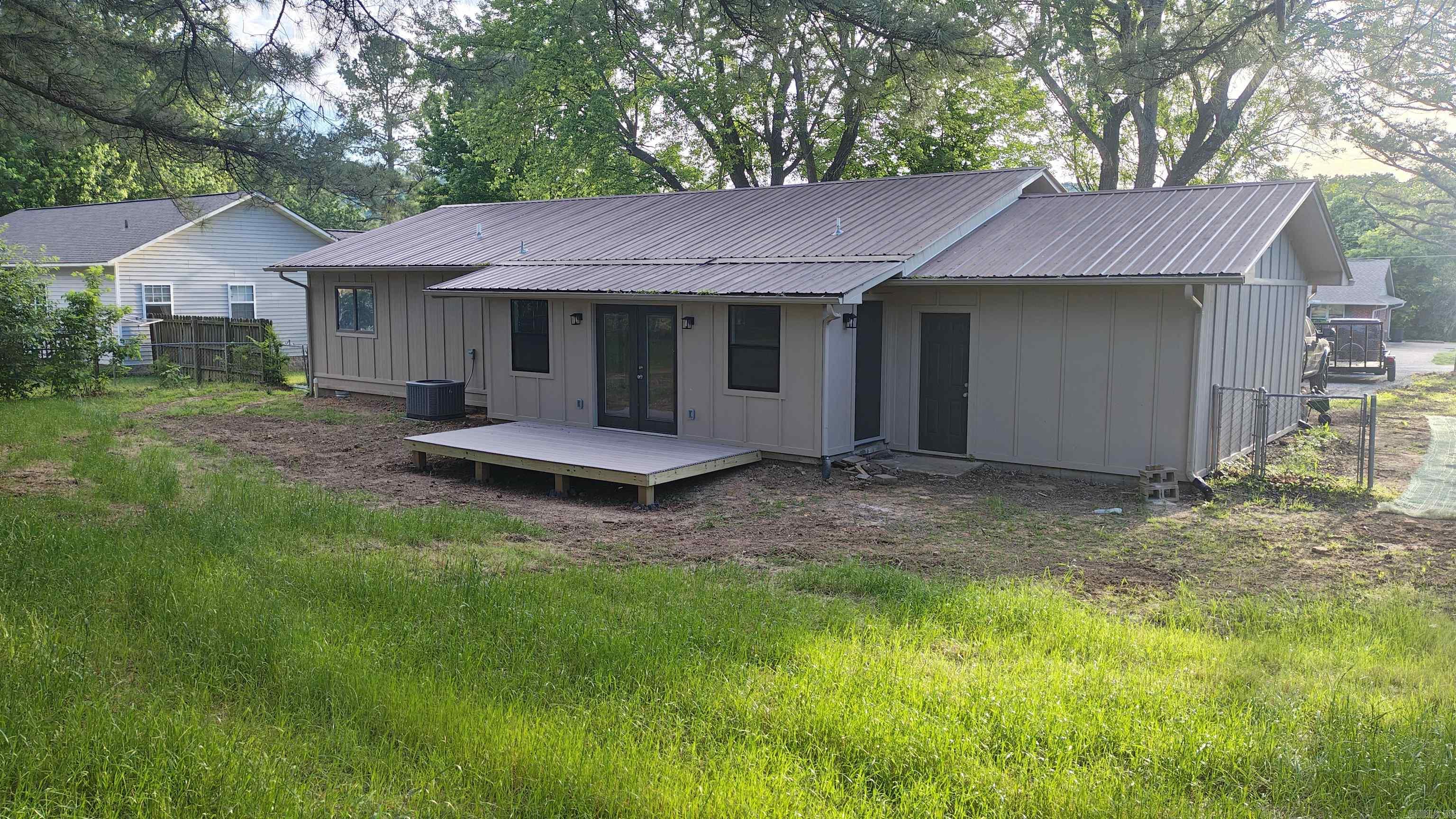 404 Maple Drive Mountain View, AR 72560-0000