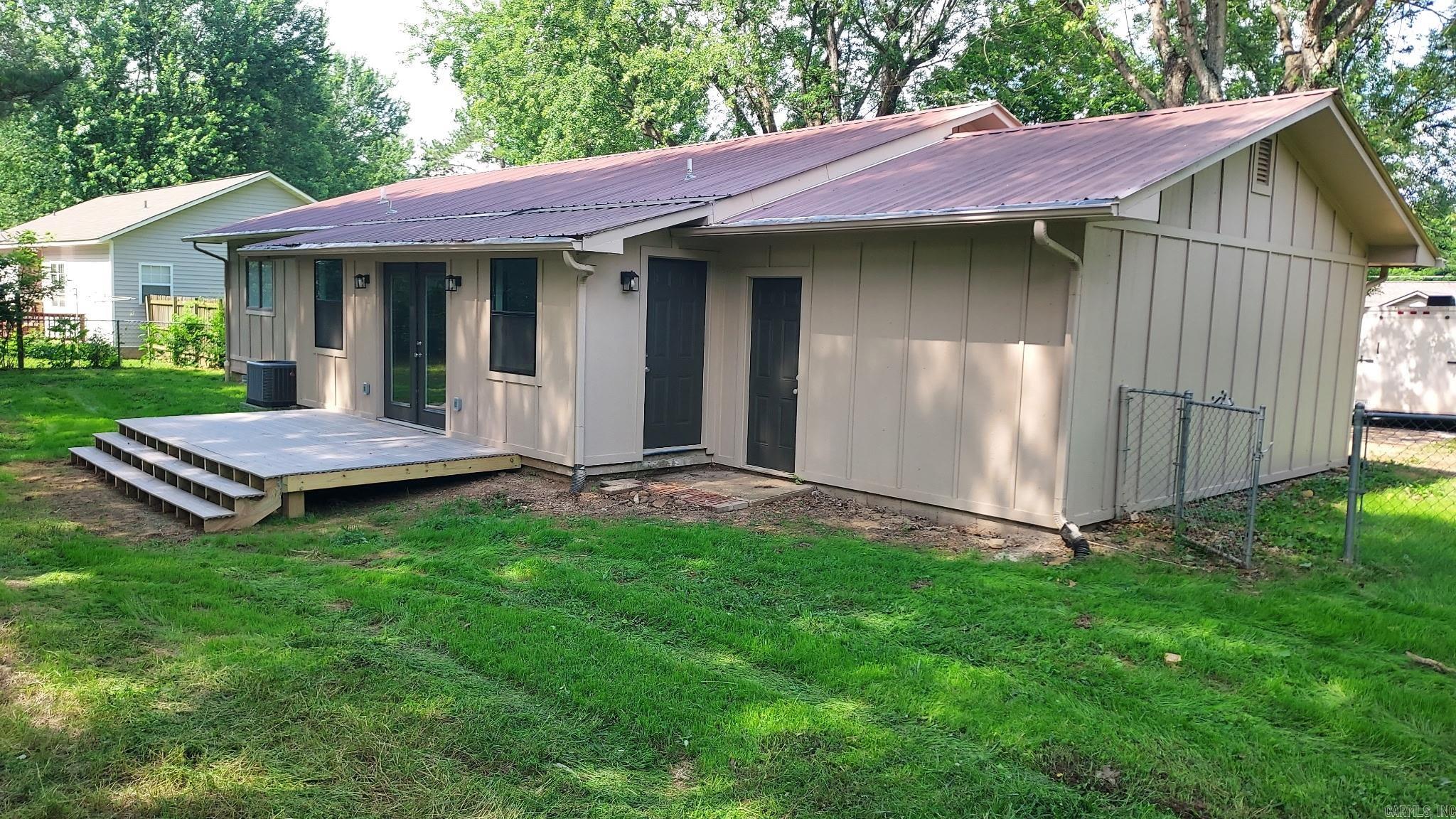 404 Maple Drive Mountain View, AR 72560-0000