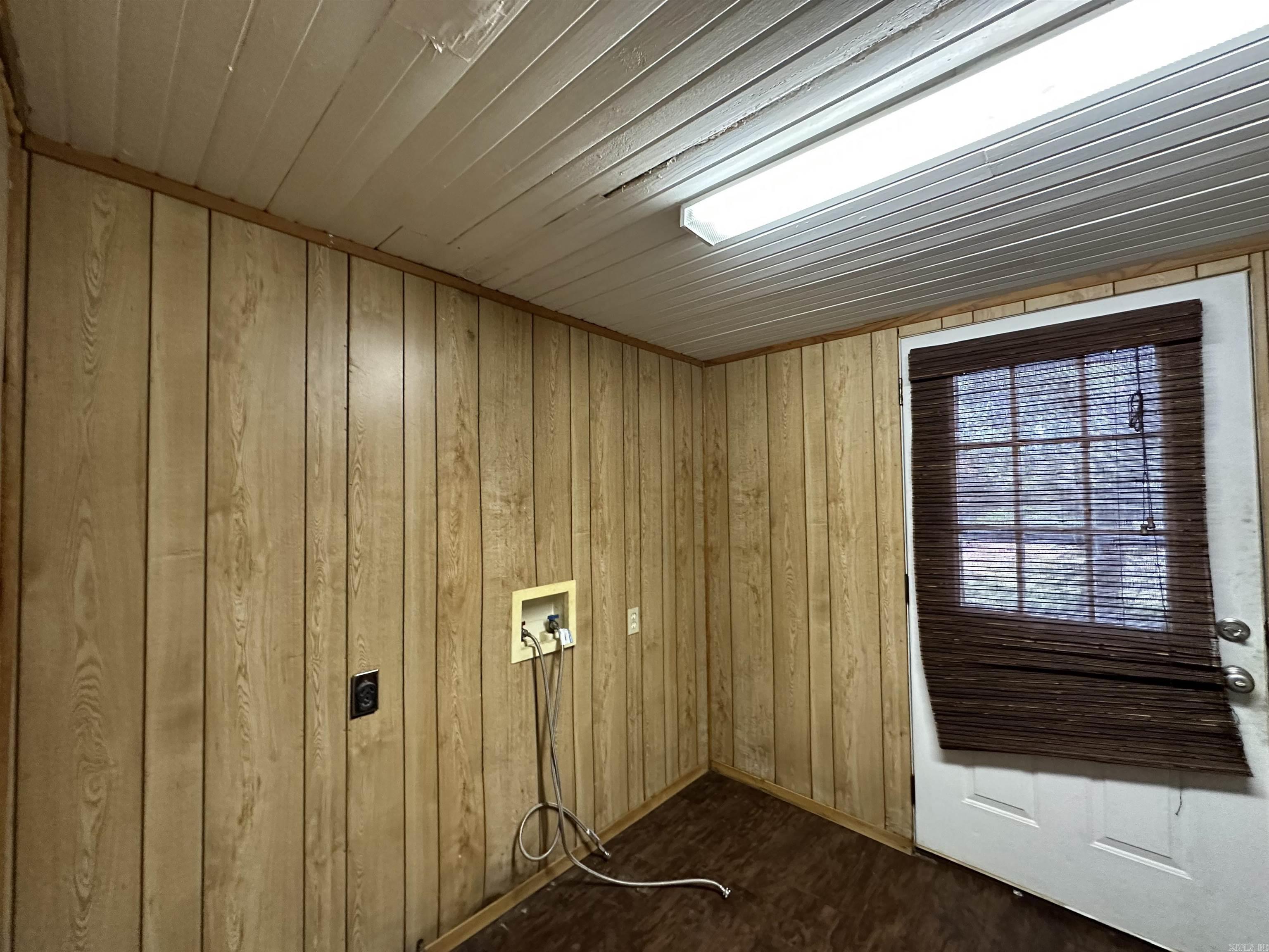 208 N Bowie  New Boston, TX