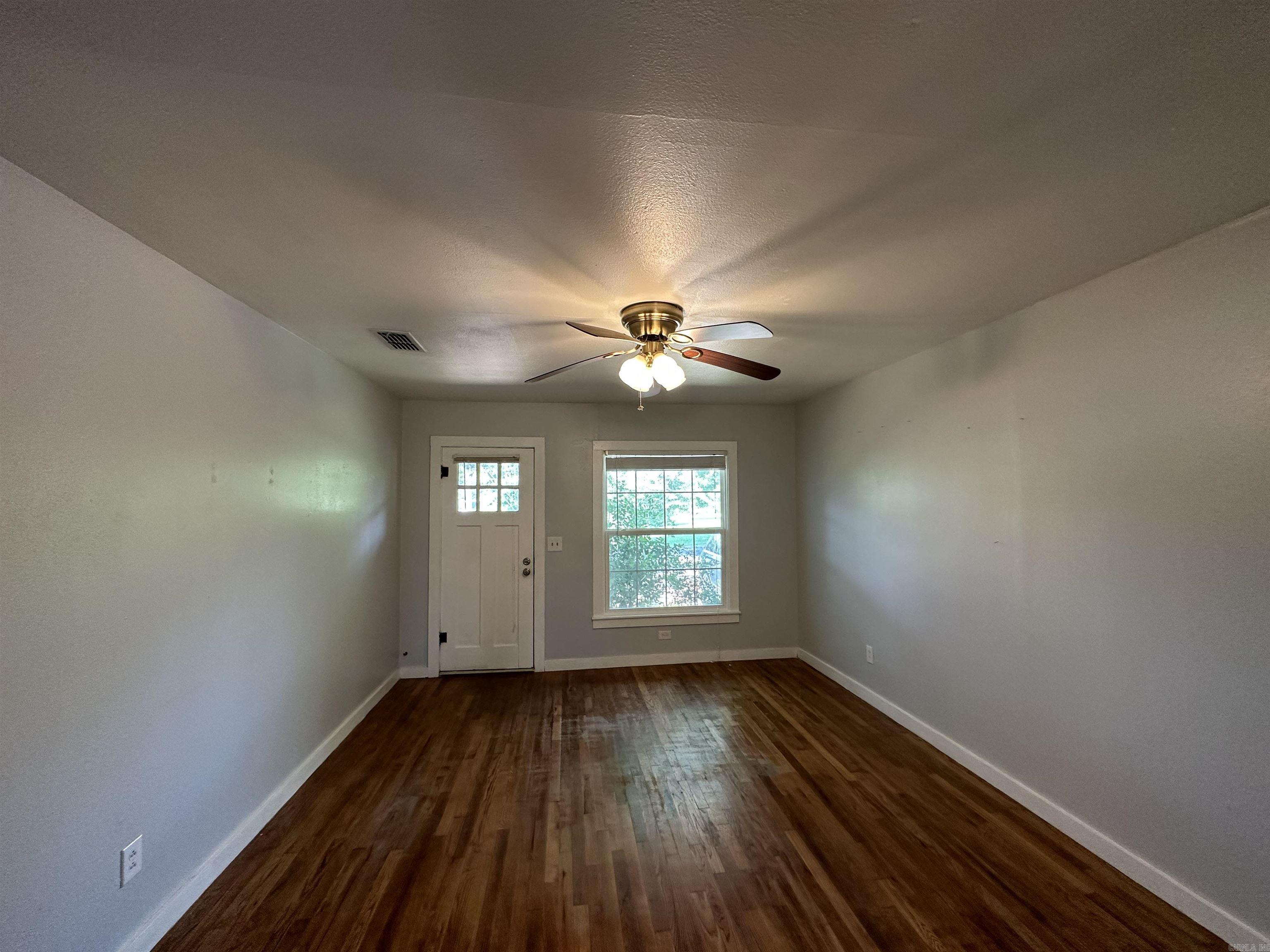 208 N Bowie  New Boston, TX