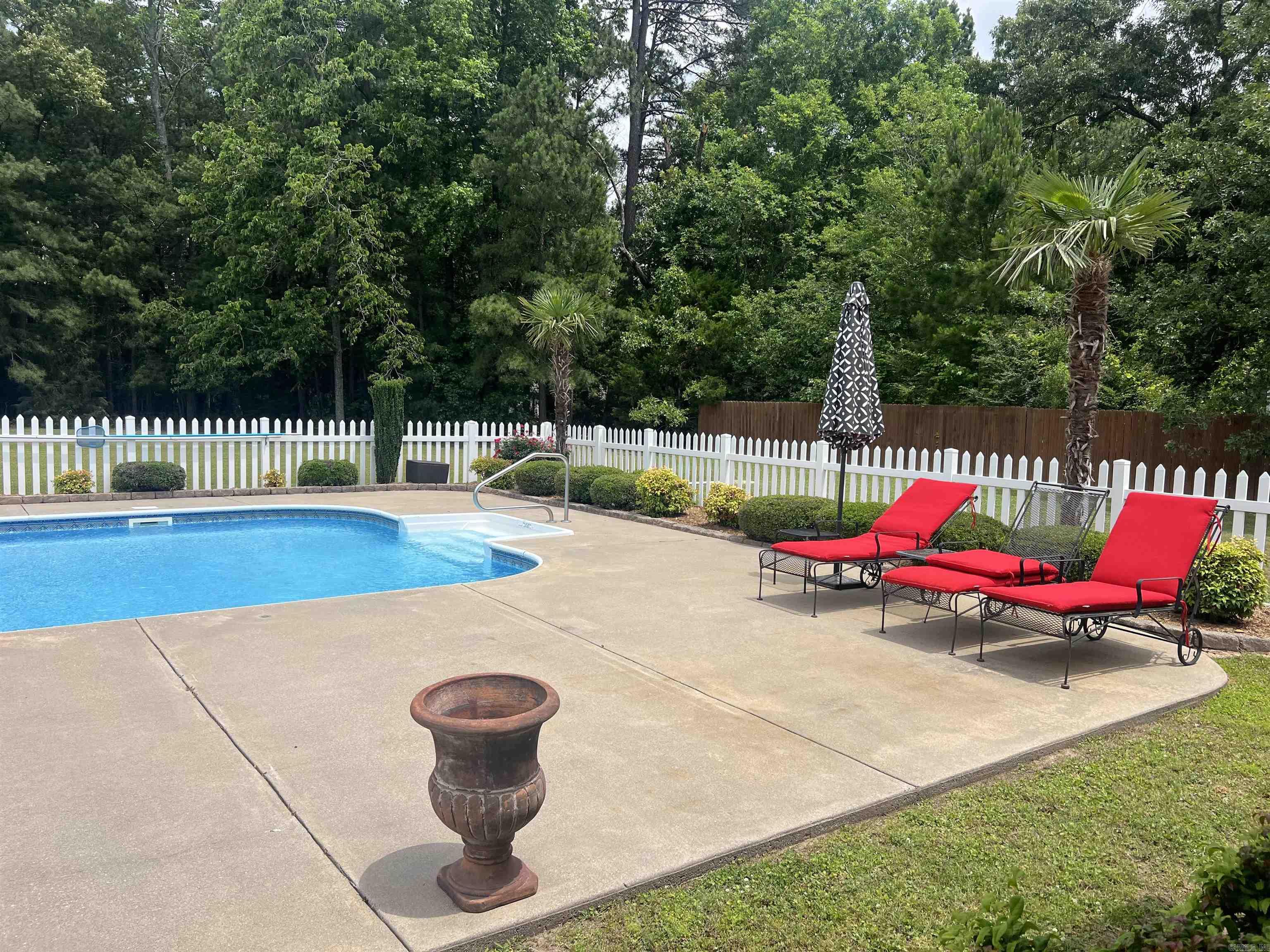 1113 W Holland  White Hall, AR