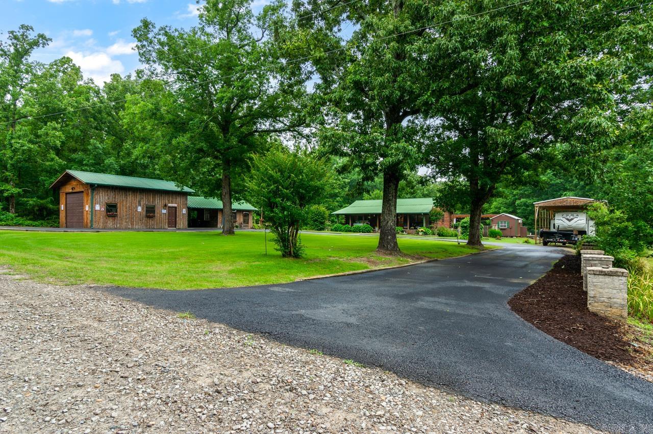 120 Travels Ln.  Romance, AR
