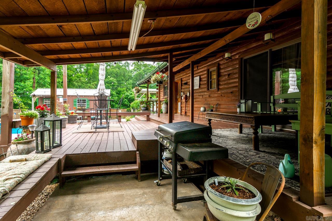 120 Travels Ln.  Romance, AR