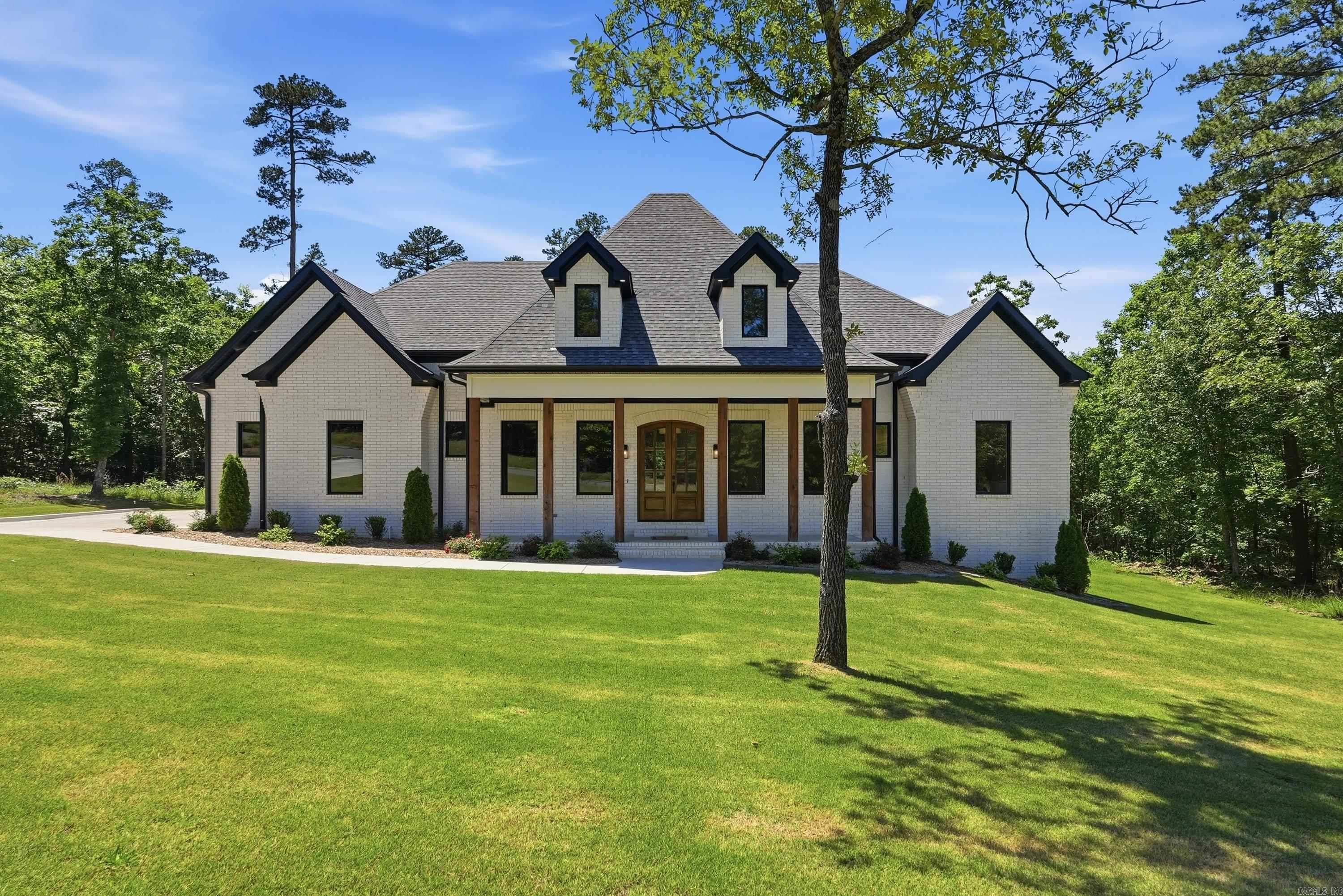 17105 valley view  Roland, AR