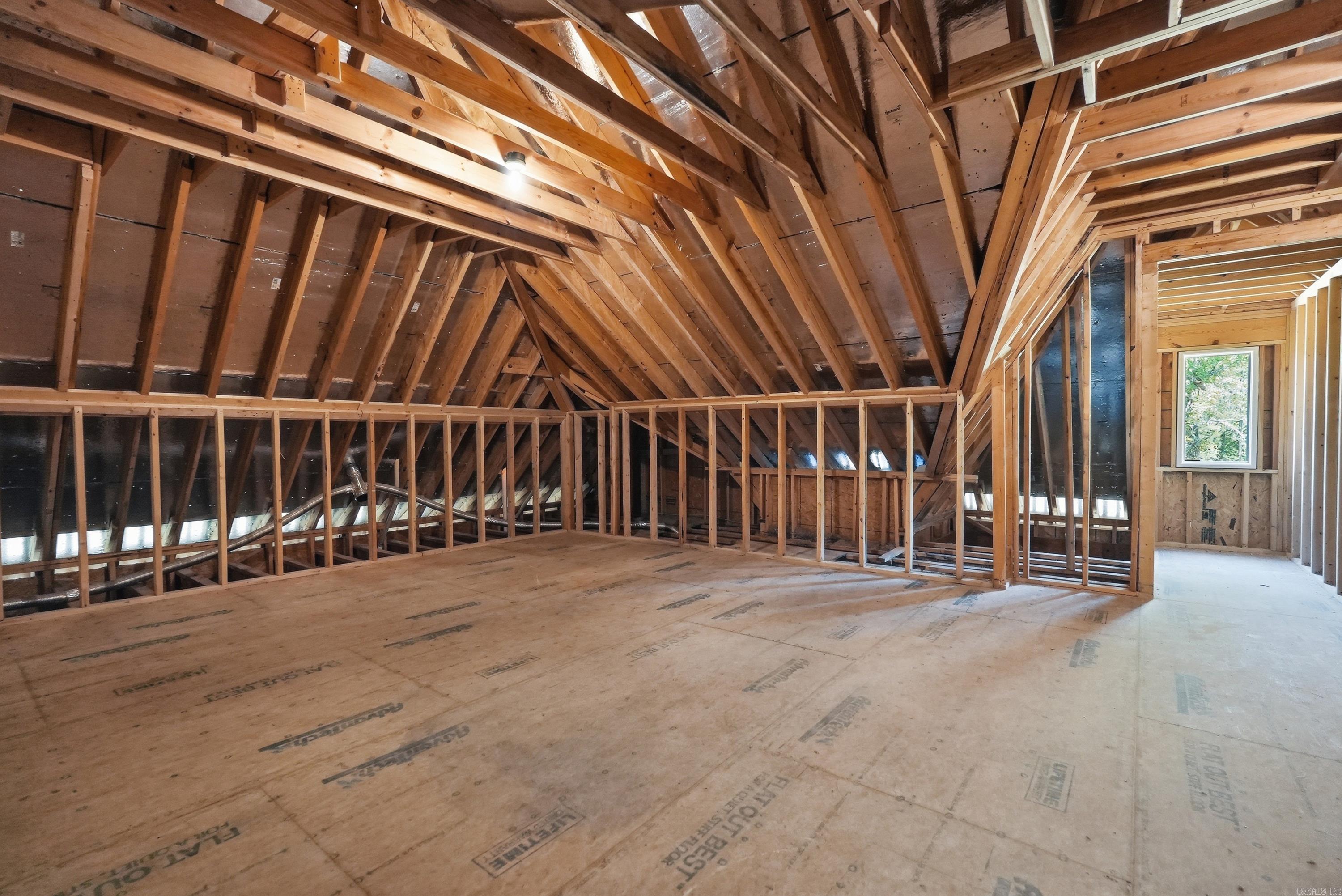 17105 valley view  Roland, AR