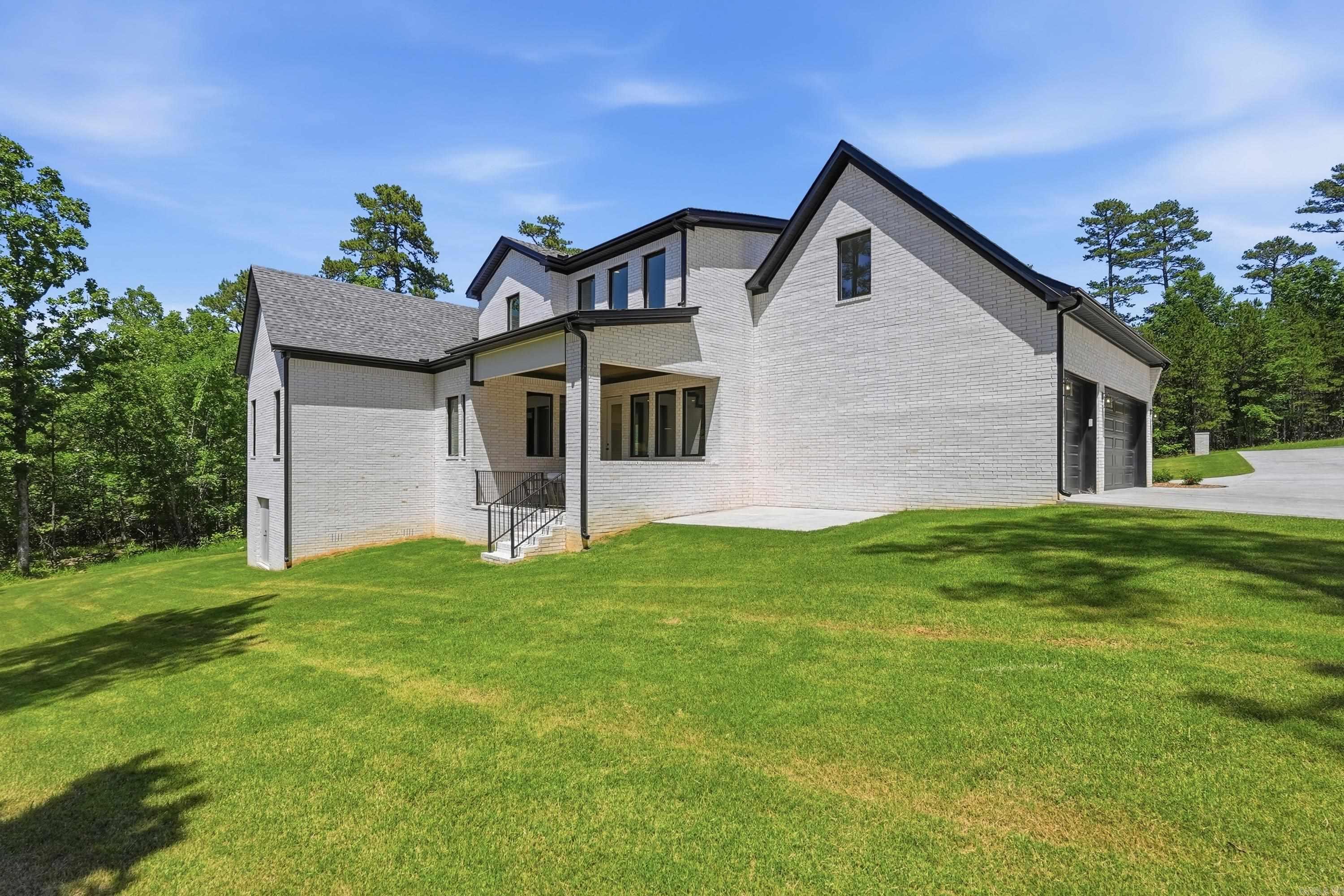 17105 valley view  Roland, AR