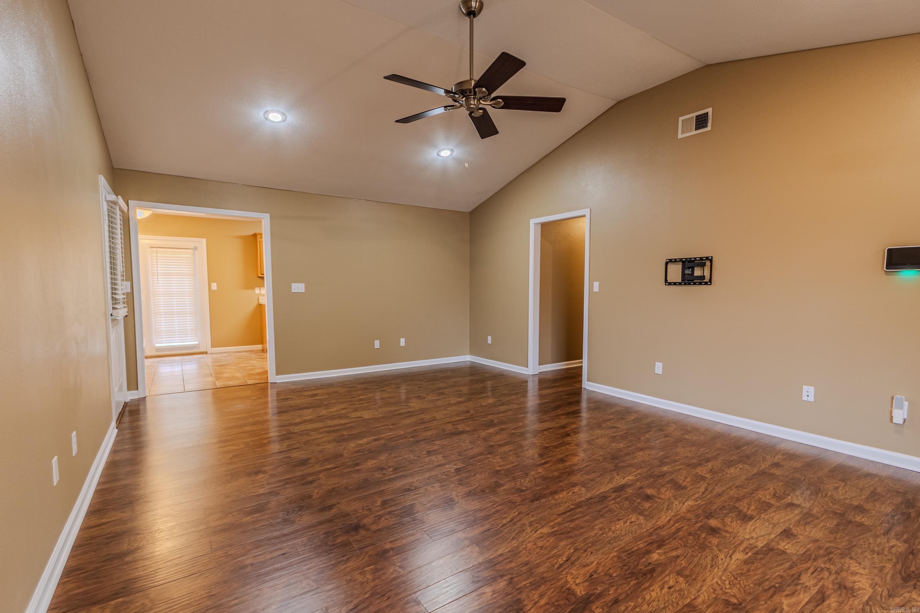 2100 N 9 1/2  Paragould, AR