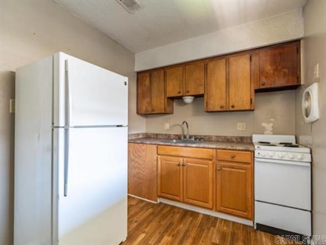 818 W 28th  Pine Bluff, AR