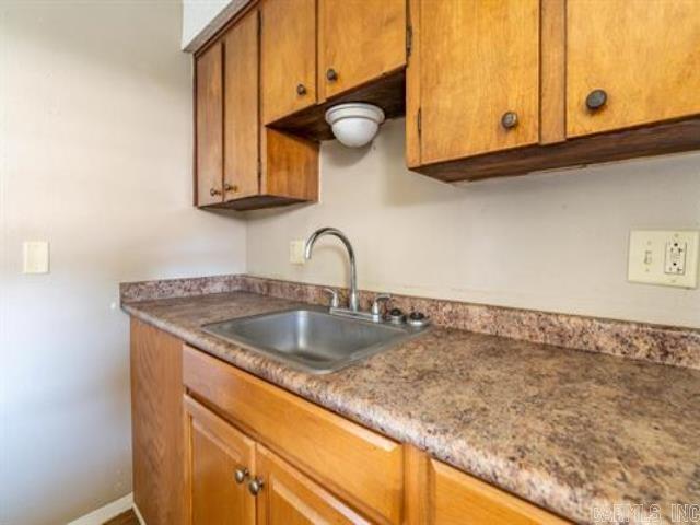 818 W 28th  Pine Bluff, AR