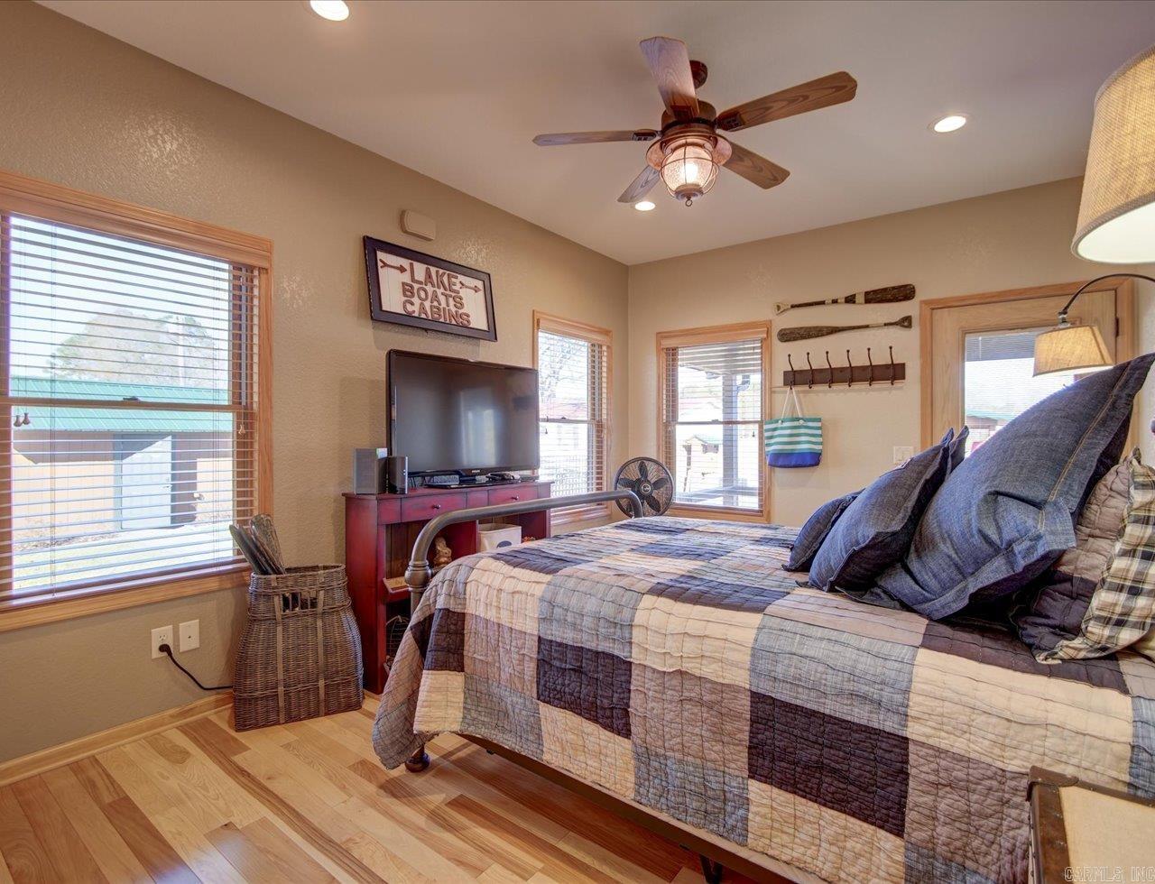 101 Muskogee  Royal, AR