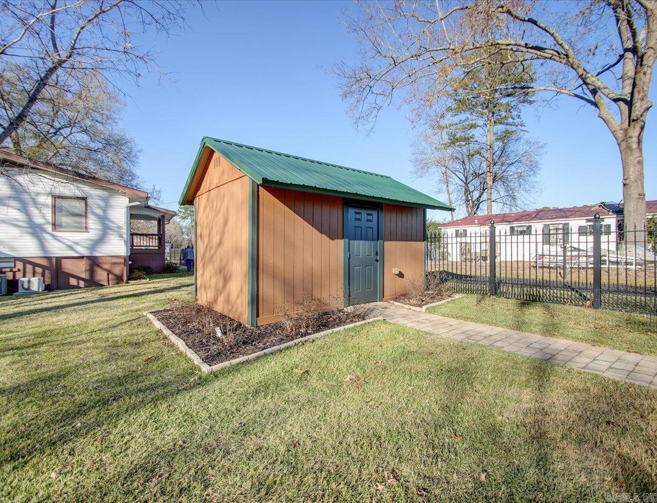 101 Muskogee  Royal, AR