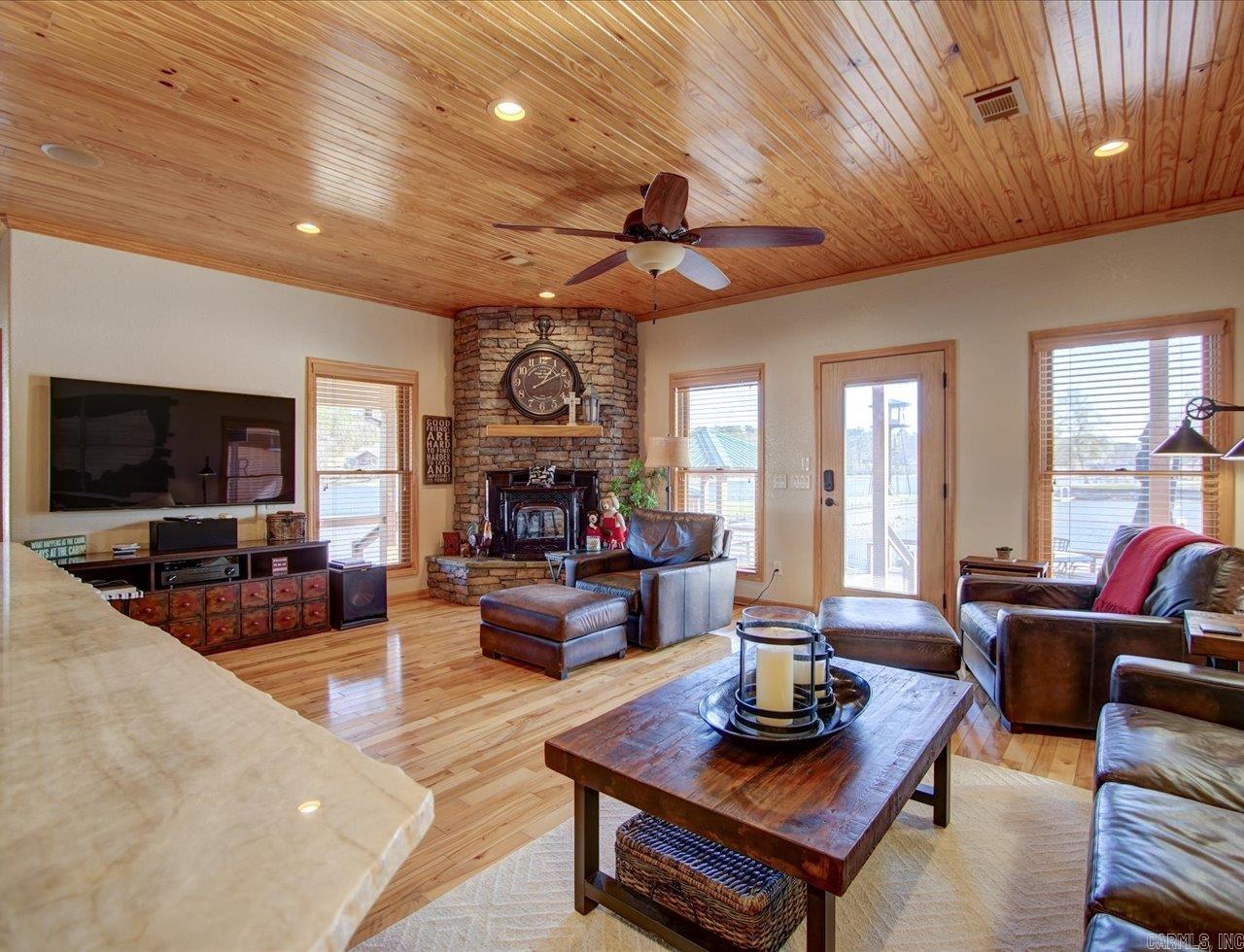 101 Muskogee  Royal, AR
