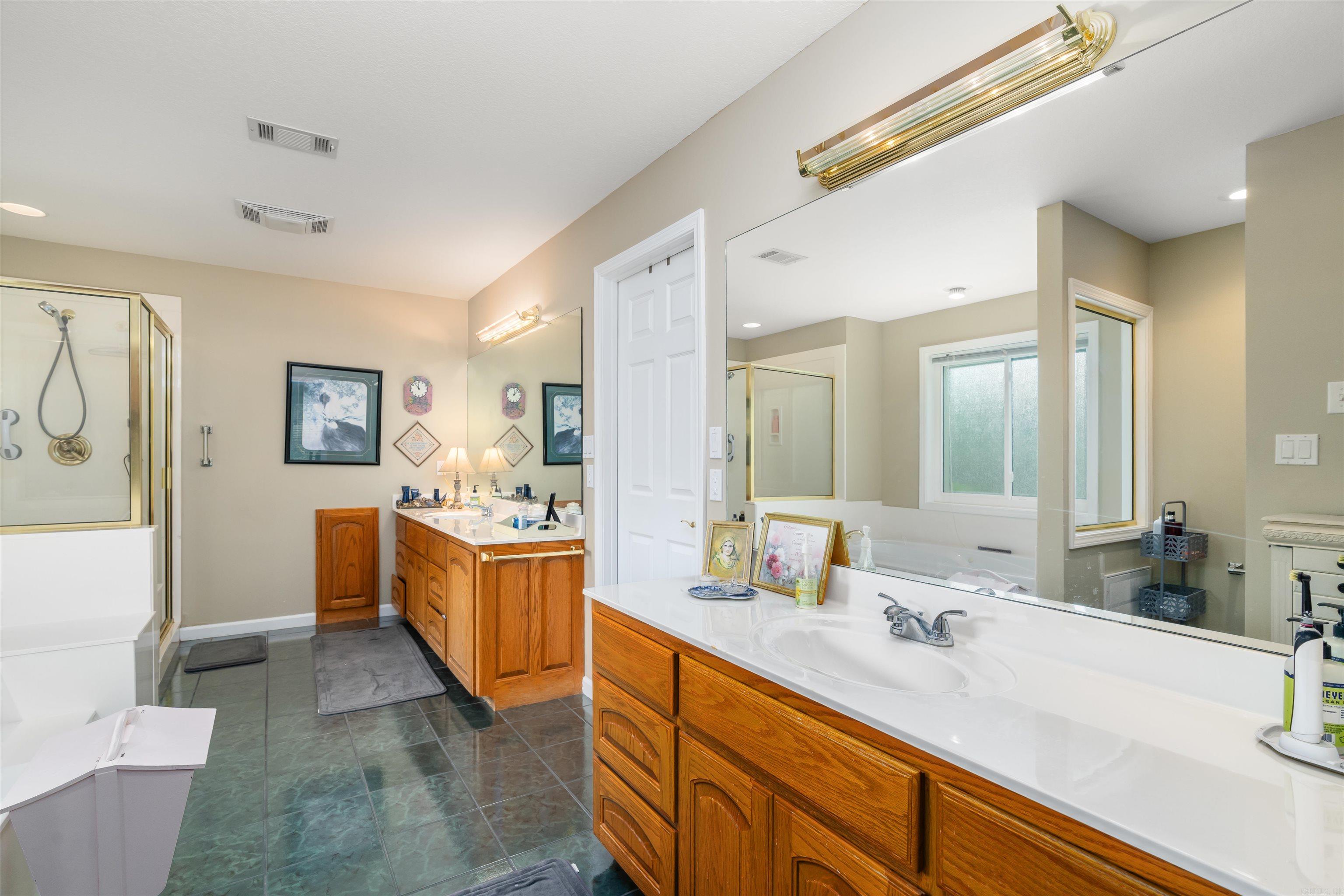 2 W Andalusia  Hot Springs Village, AR