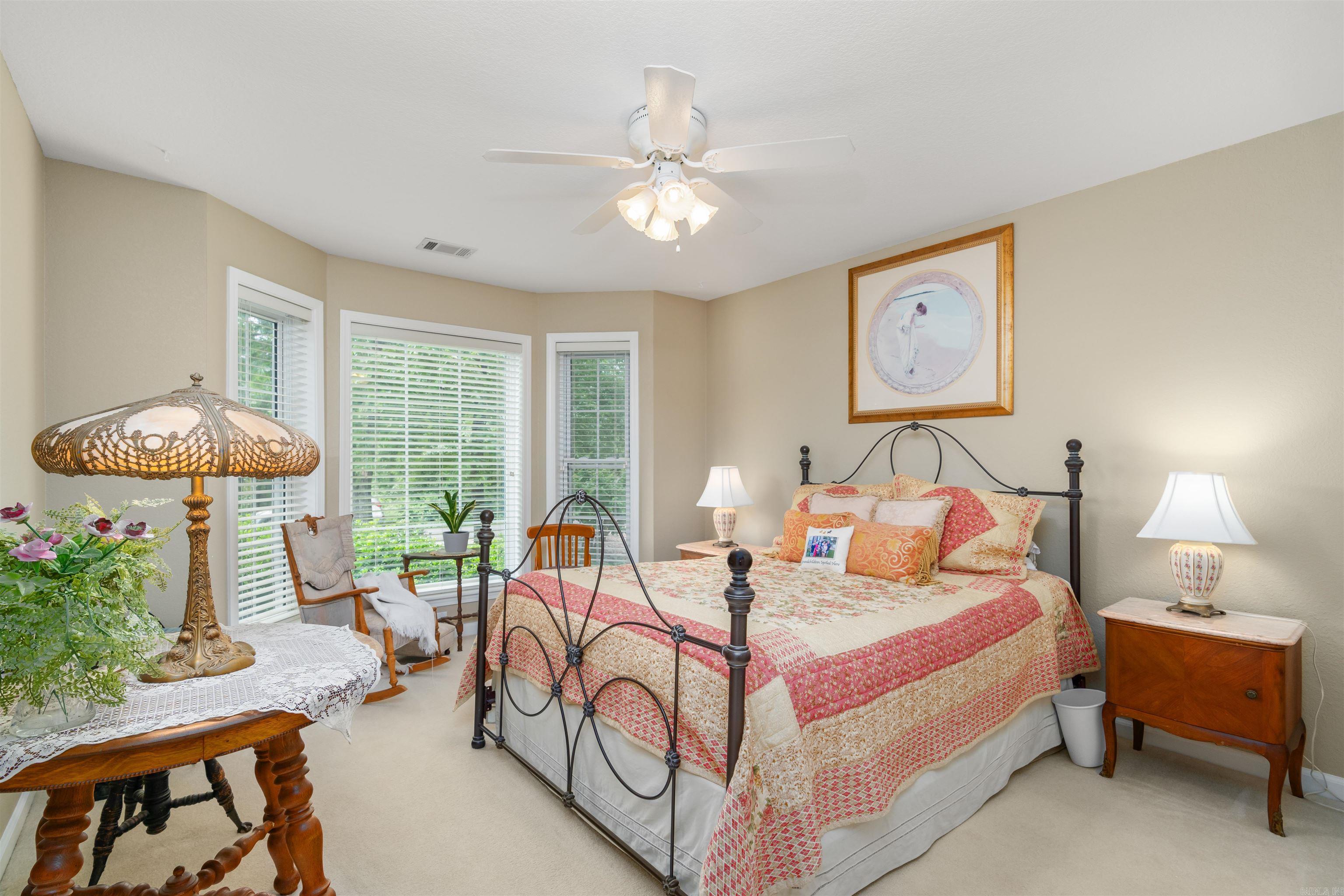 2 W Andalusia  Hot Springs Village, AR