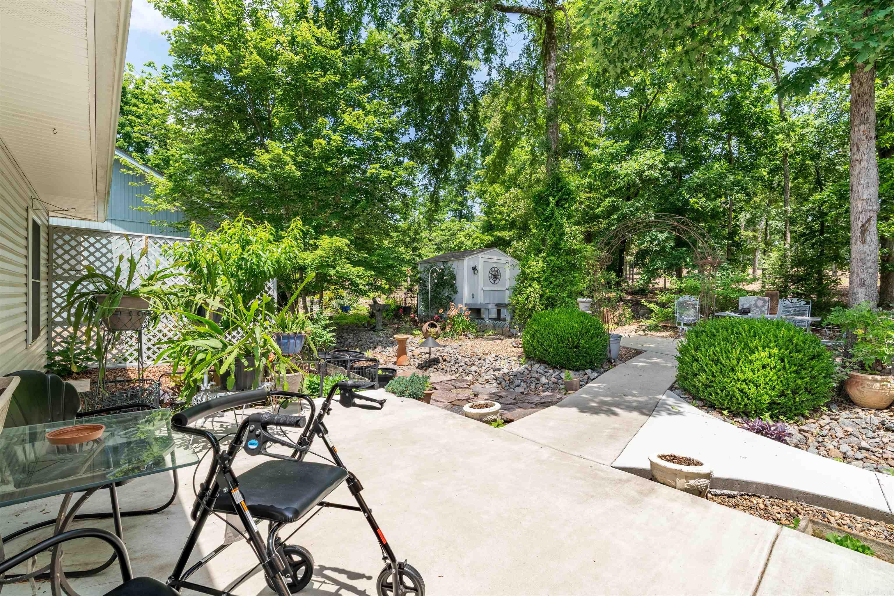 2 W Andalusia  Hot Springs Village, AR