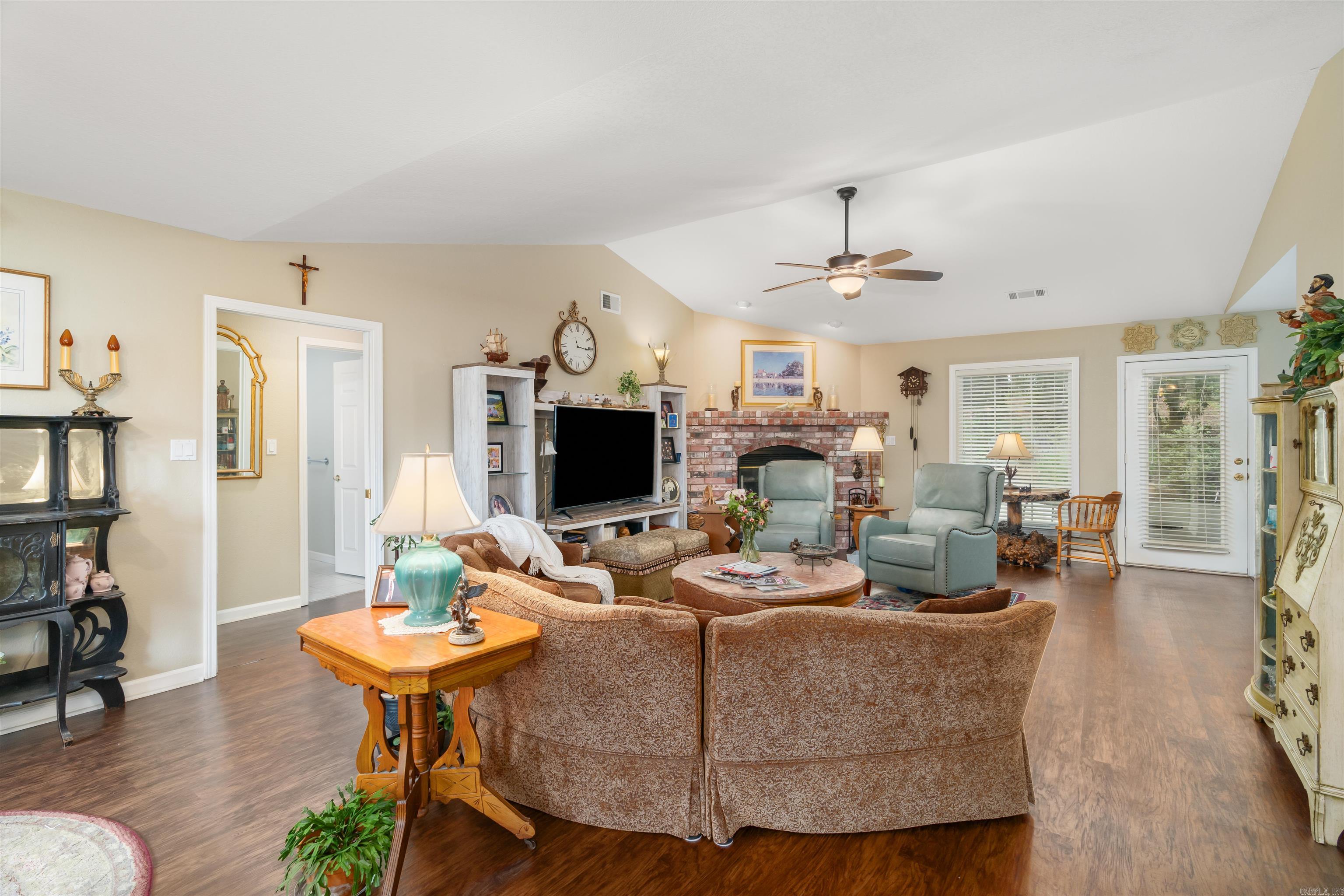 2 W Andalusia  Hot Springs Village, AR