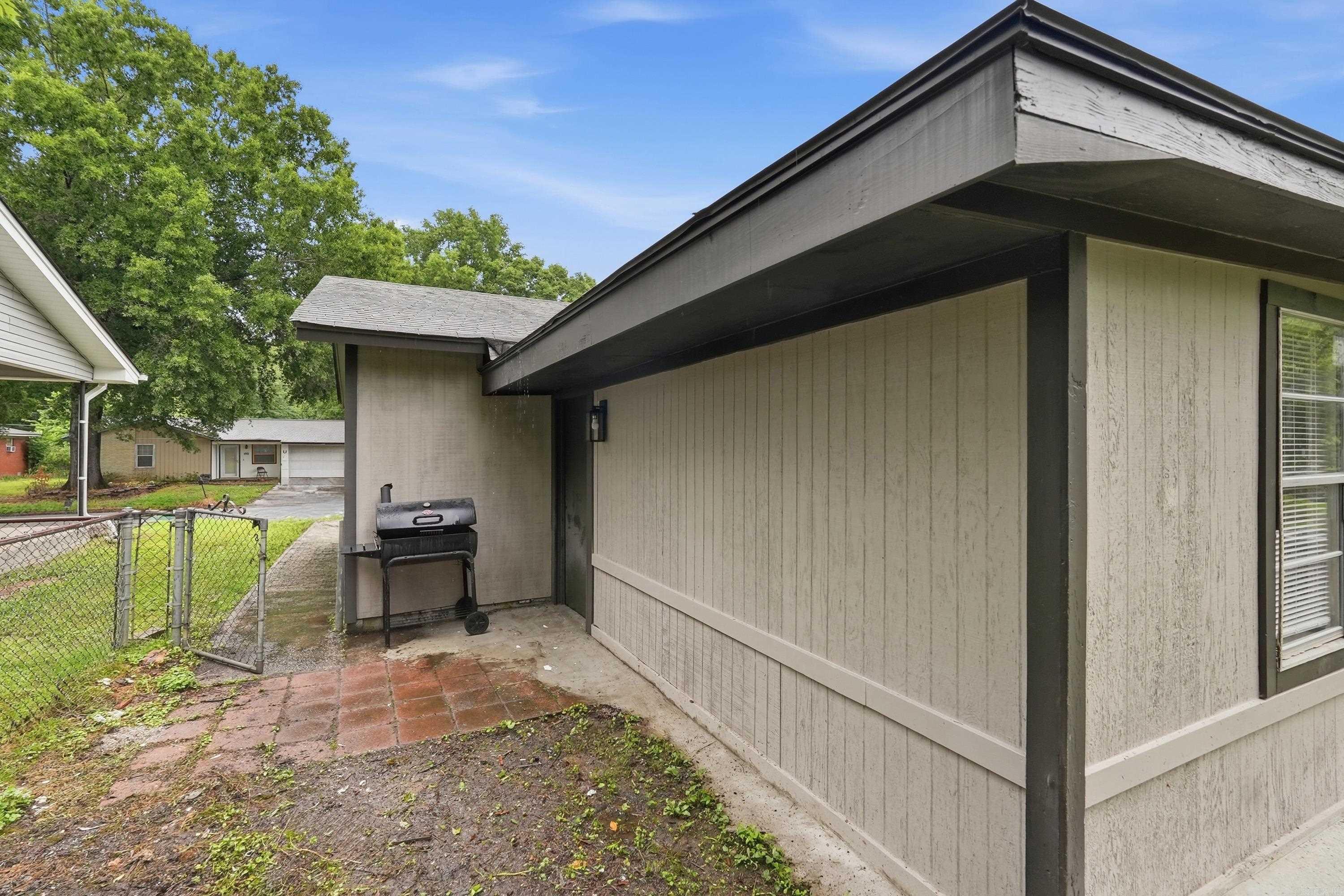 10 Brookway Ln  Sherwood, AR