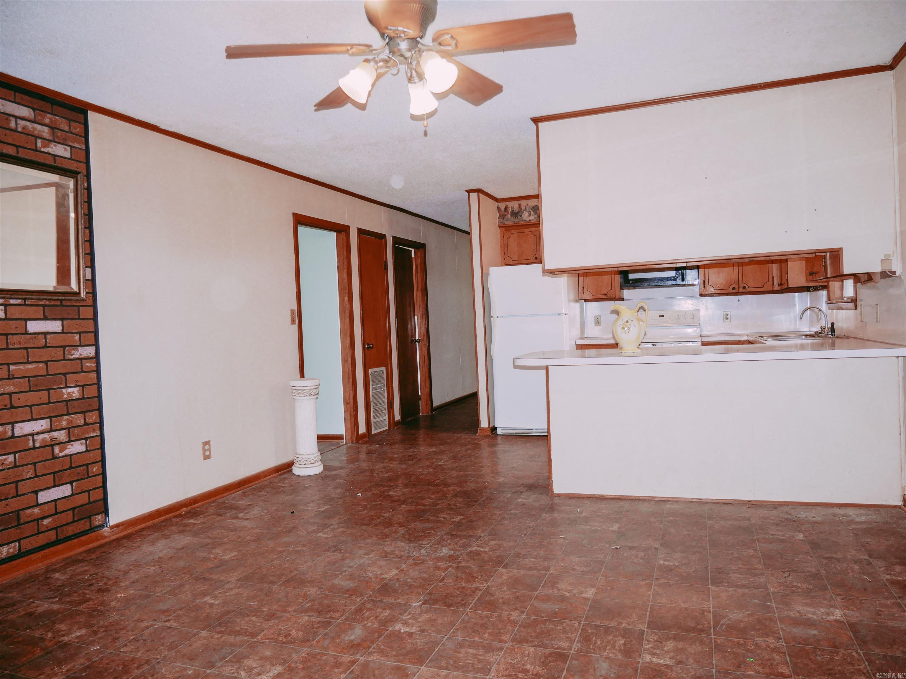 29 Frances  Cabot, AR