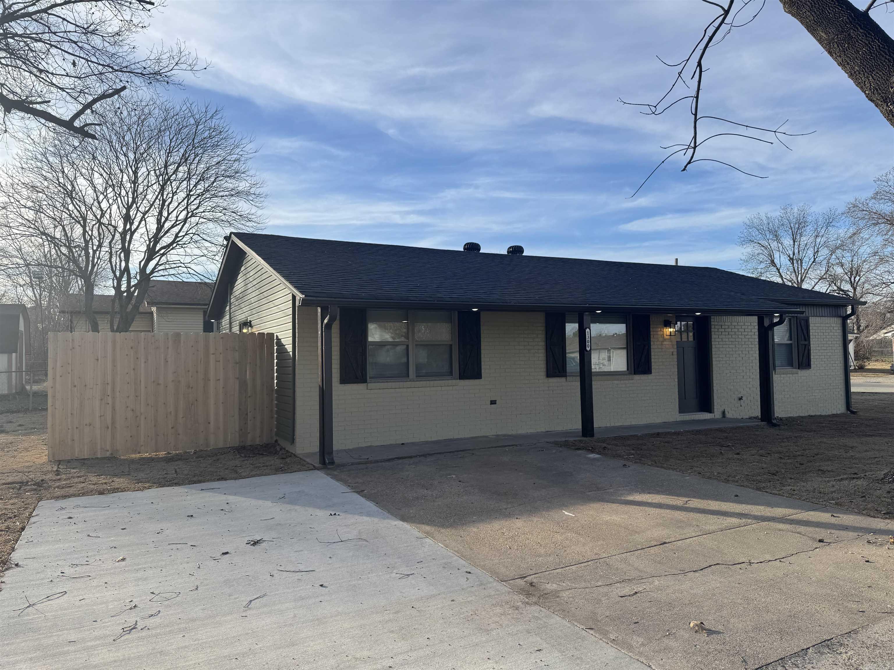 1300 S 7 St  Paragould, AR